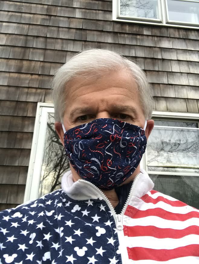 Assemblyman Fred Thiele styled in patriotic colors. 