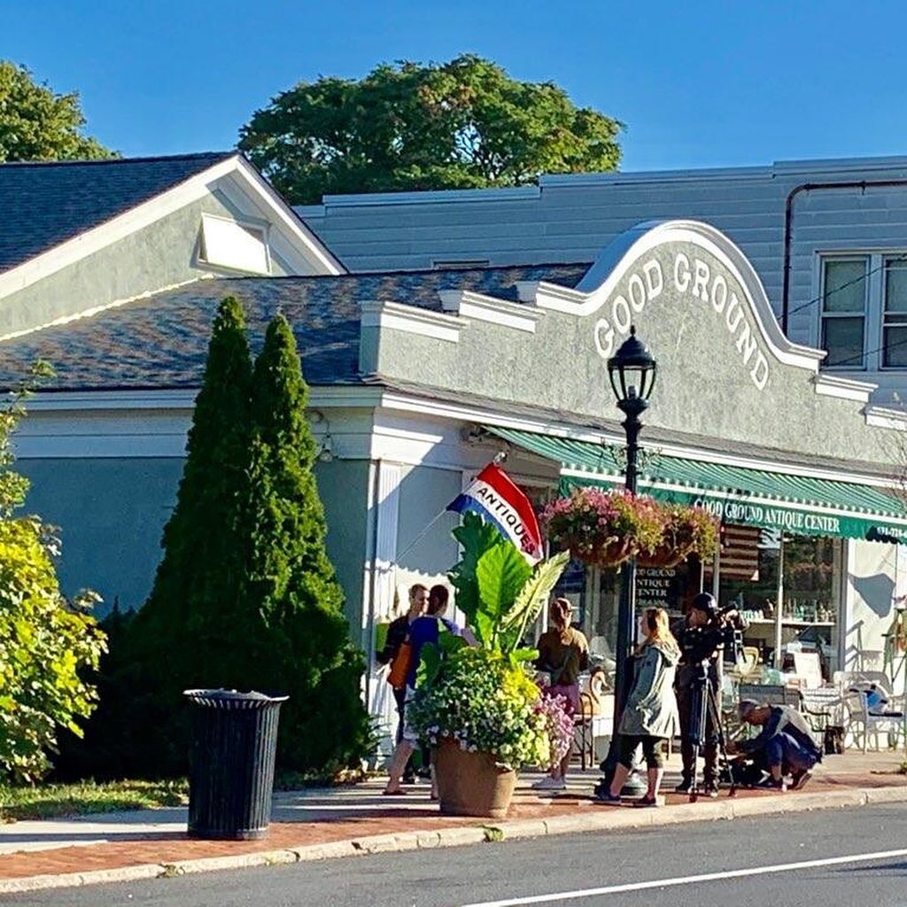 The Good Ground Antique Center was featured in the HGTV show ‘Beachfront Bargain Hunt’