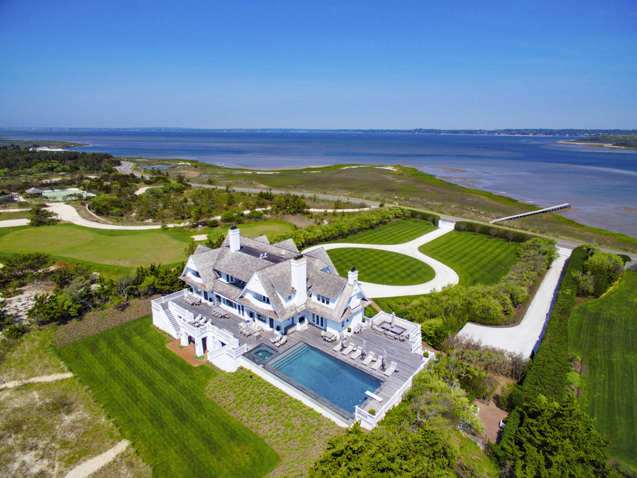 2. 1050 Meadow Lane, Southampton, $40,910,000.