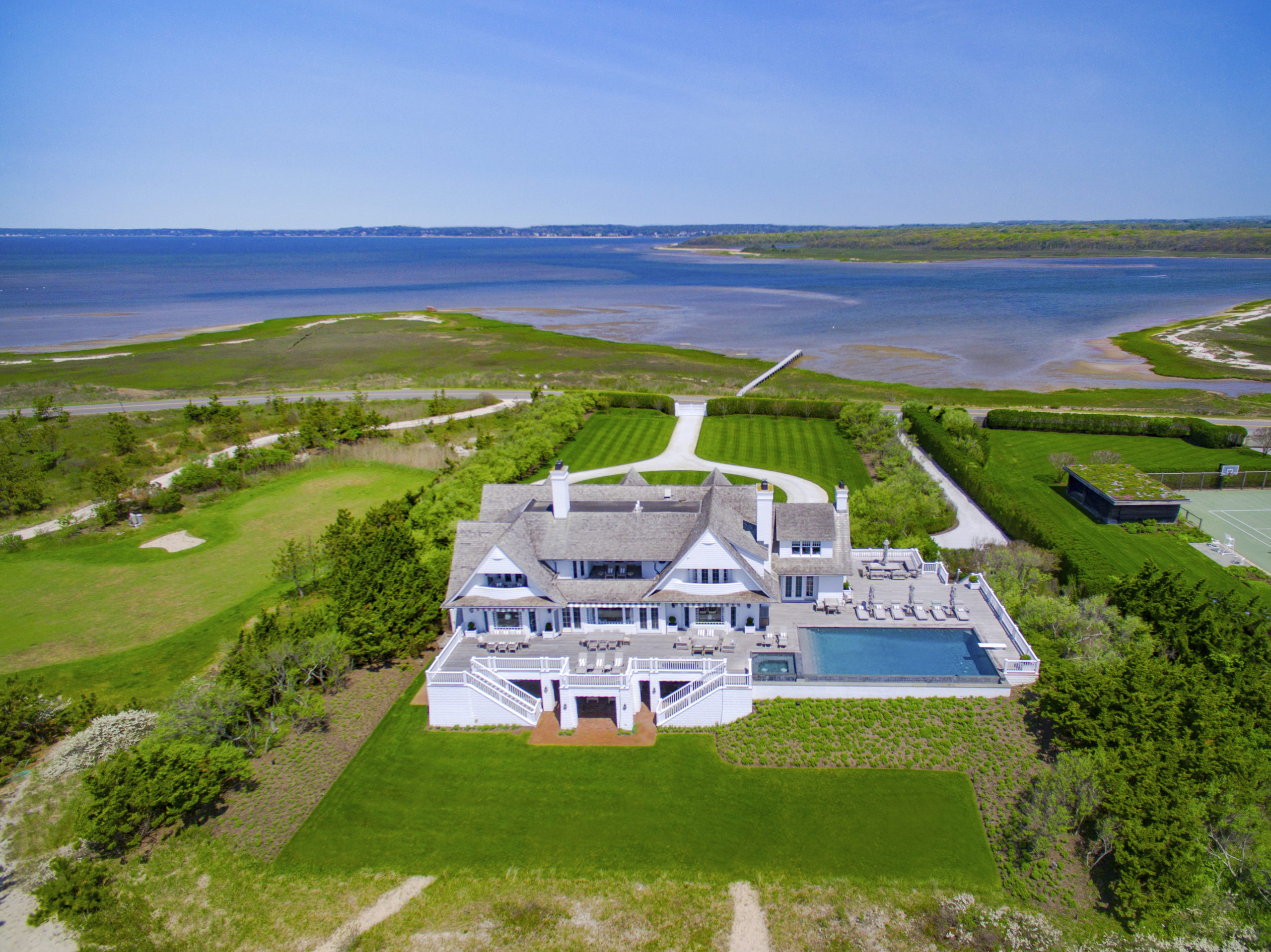 2. 1050 Meadow Lane, Southampton, $40,910,000.