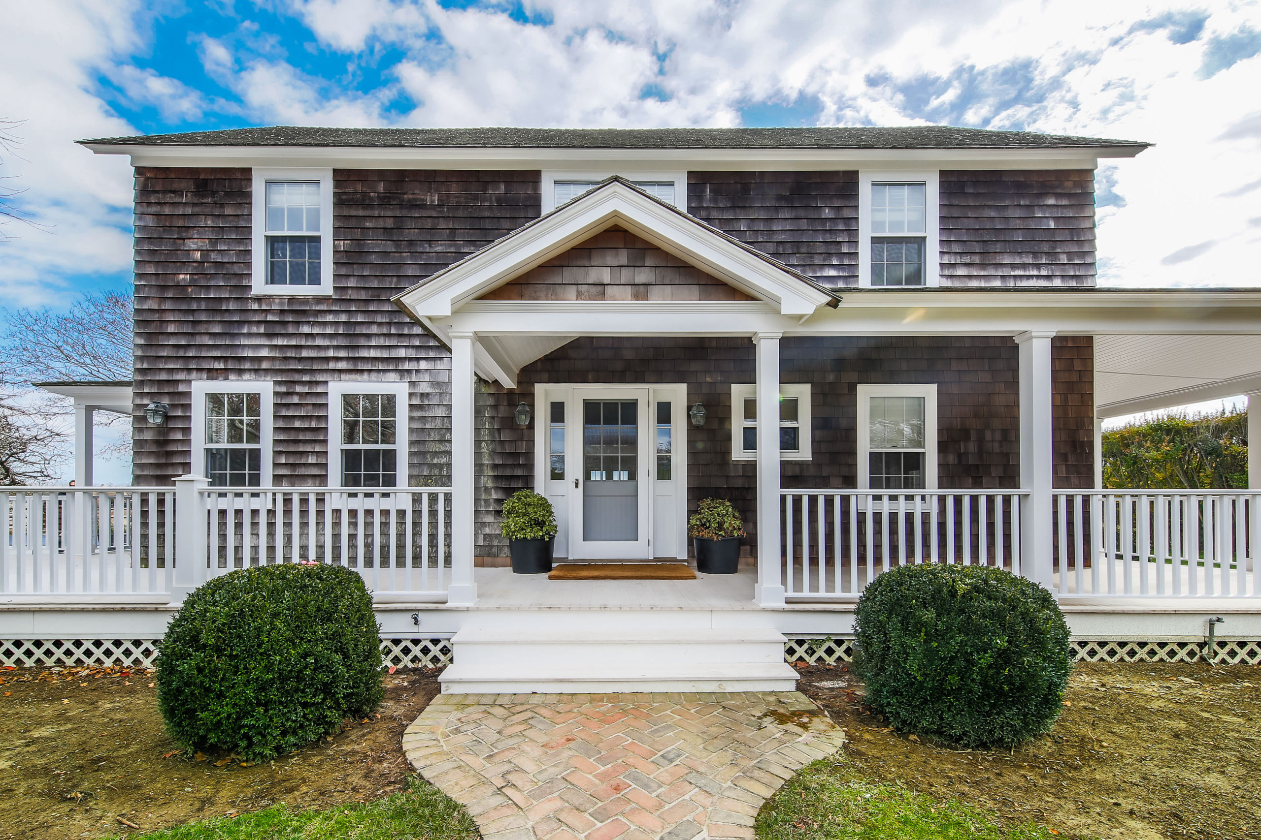 125 Apaquogue Avenue, East Hampton. 