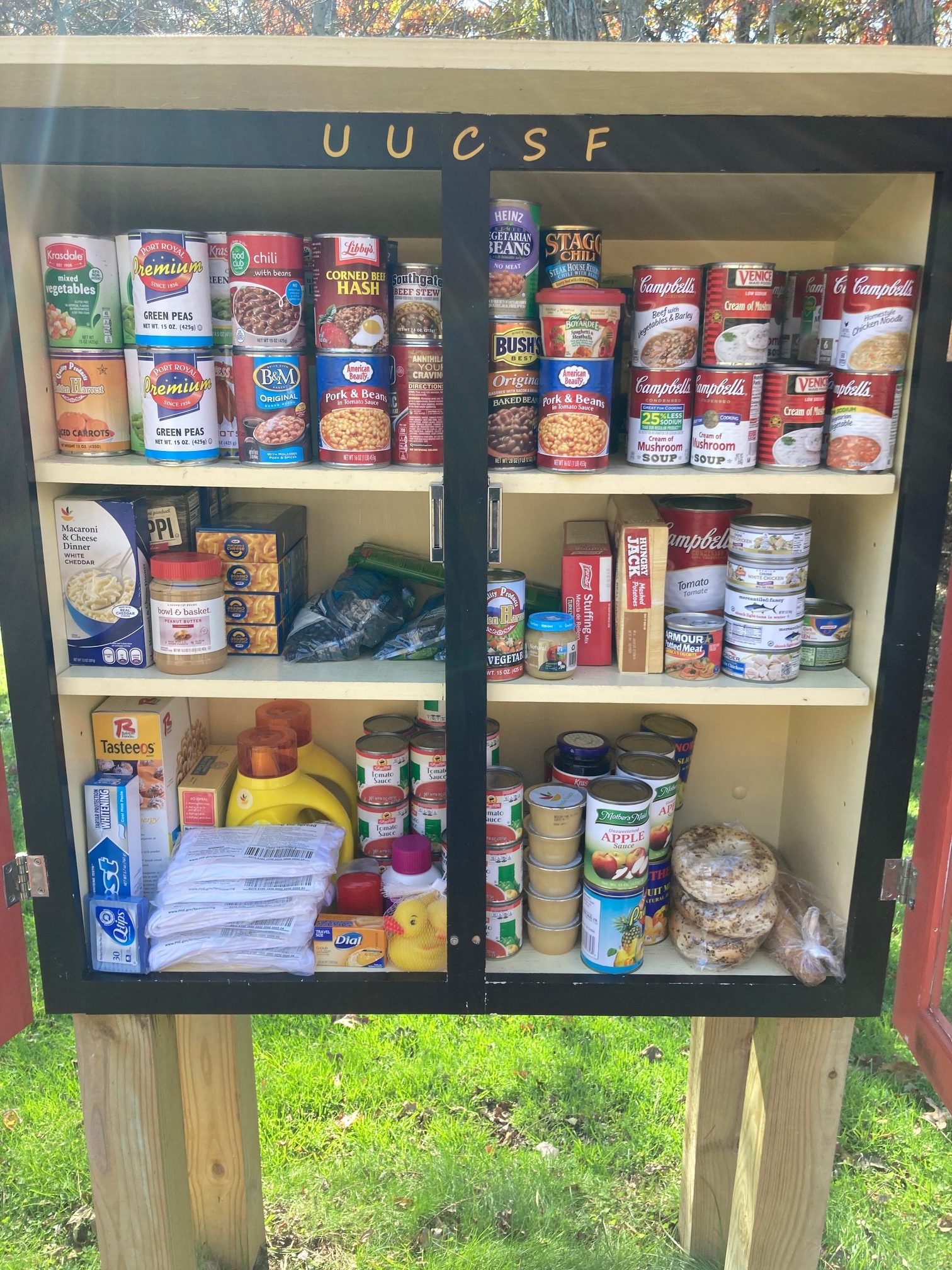 Drop off shelf-stable food, personal hygiene items and tiny toys for children to contribute to the Free Pantry, hosted by the Unitarian Universalist Congregation of the South Fork.