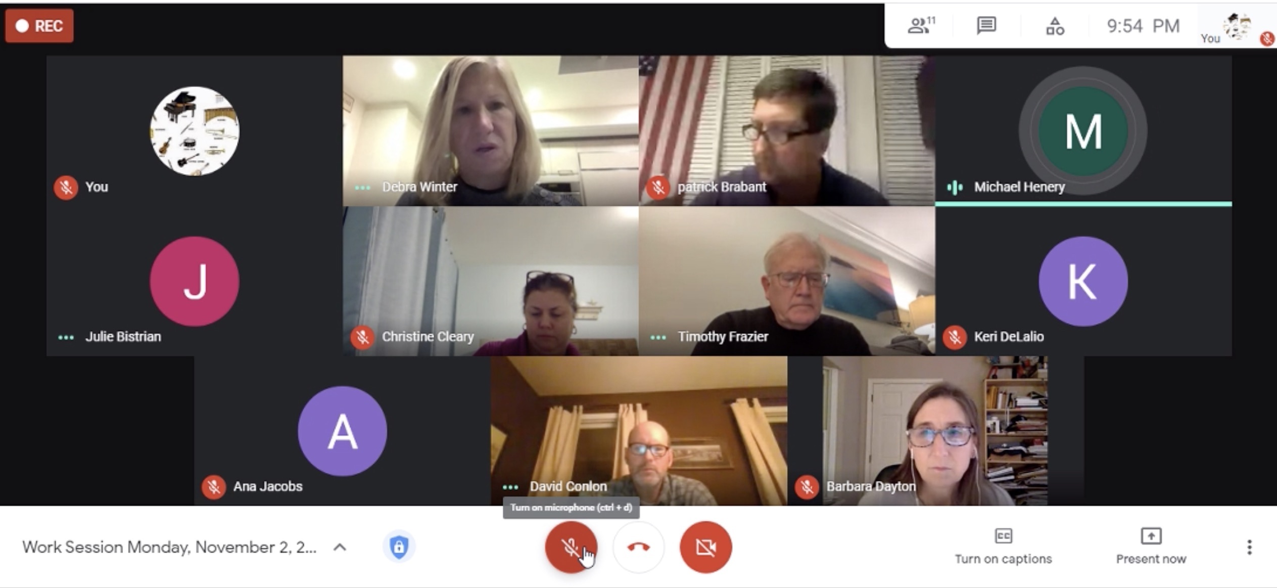Springs Union Free School District Board of Education members discuss bringing more students back to school in phases, enhancing remote learning with live streaming and how these changes in the hybrid model will affect the budget at a November 2 work session. 
