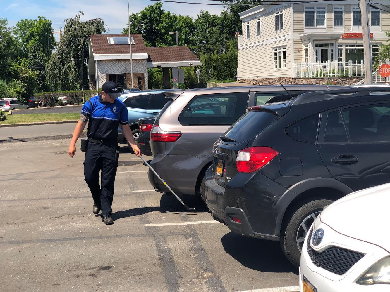 East Hampton Village will be moving to a license plate scanning system and smartphone app system that will allow car owners to pay to extend the amount of time their car will be parked to avoid a ticket. 