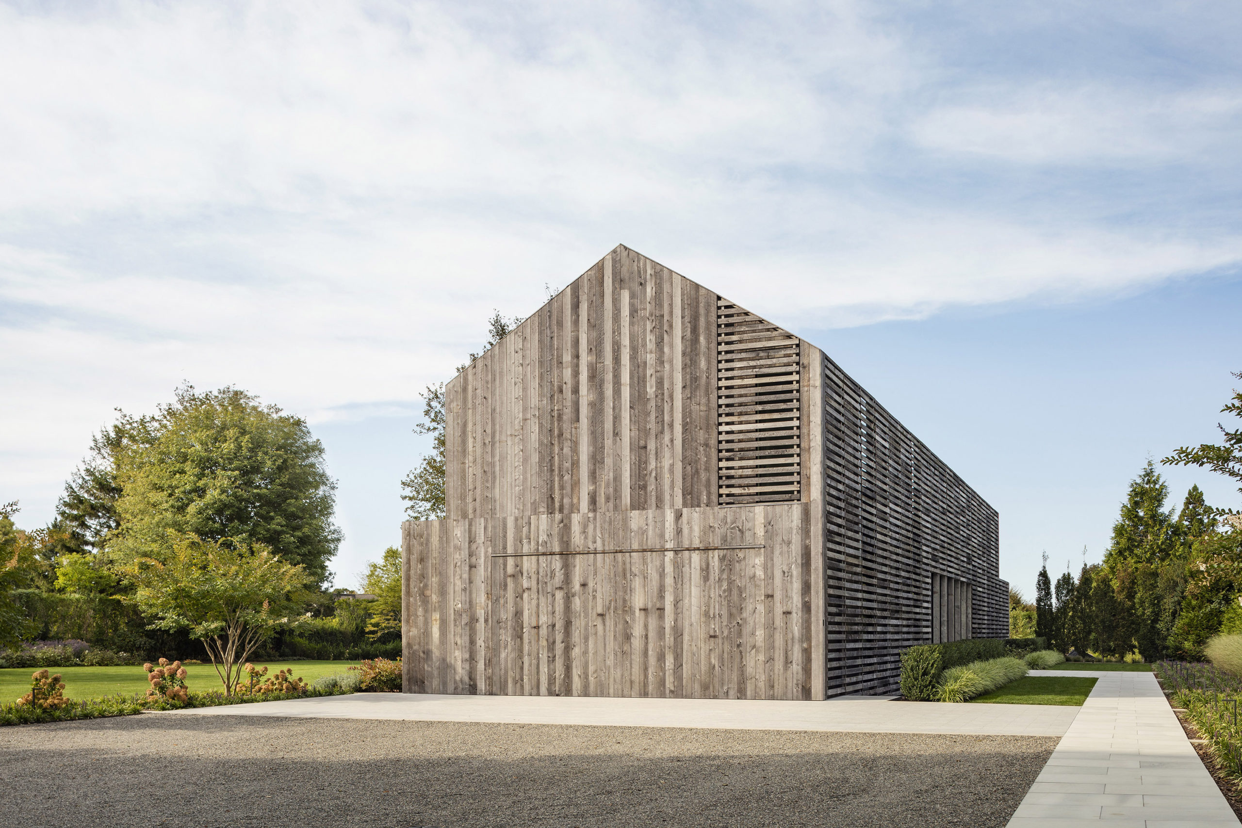 Lathhouse by Birdseye Architecture in Richmond Vermont earned an Honor Award from AIA Peconic.