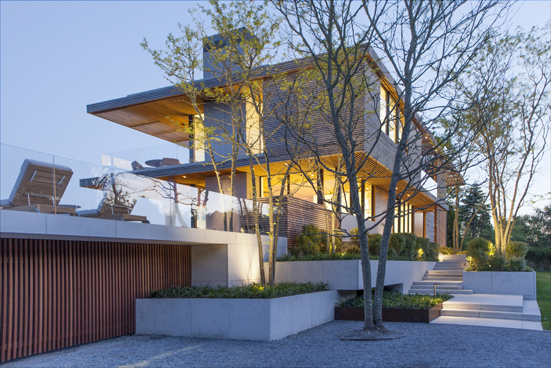 Stelle Lomont Rouhani Architects earned a Merit Award for Pond View House.