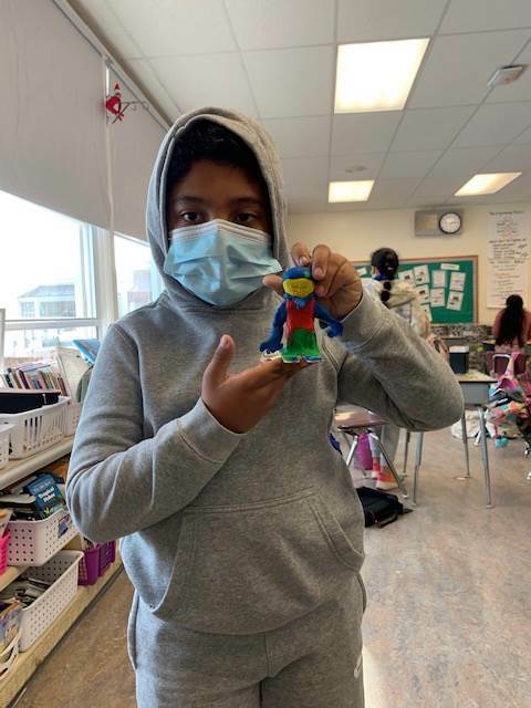 Fourth grade STEAM students at Tuckahoe School designed and constructed their own skiers to compete in a downhill race. They had to have their skiers make it to the bottom of the hill and remain standing. Students also designed and decorated  their own skis and named their ski brand.
