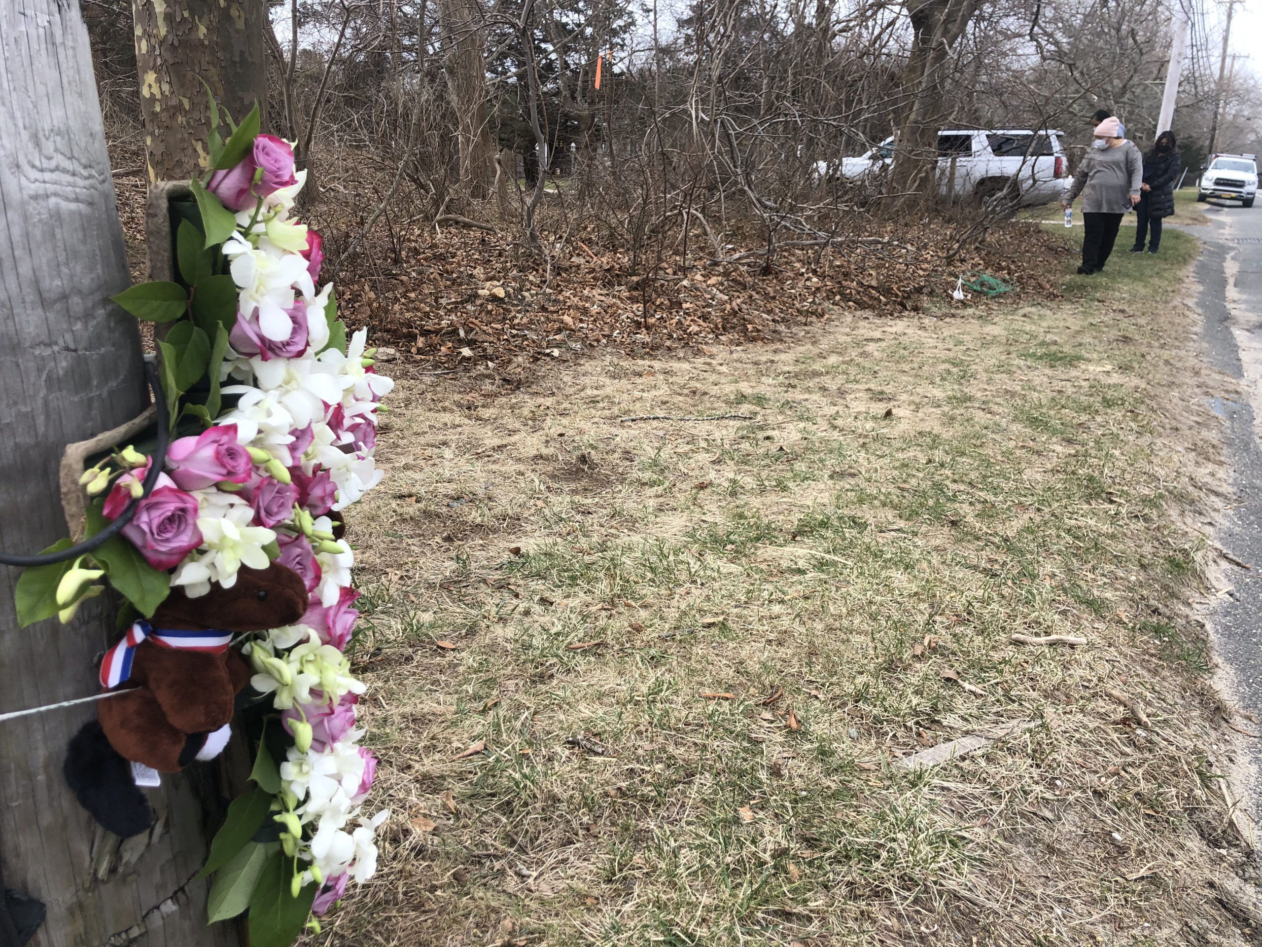 A memorial for hit and run victim Yuris Murillo Cruz has been erected near the accident site.