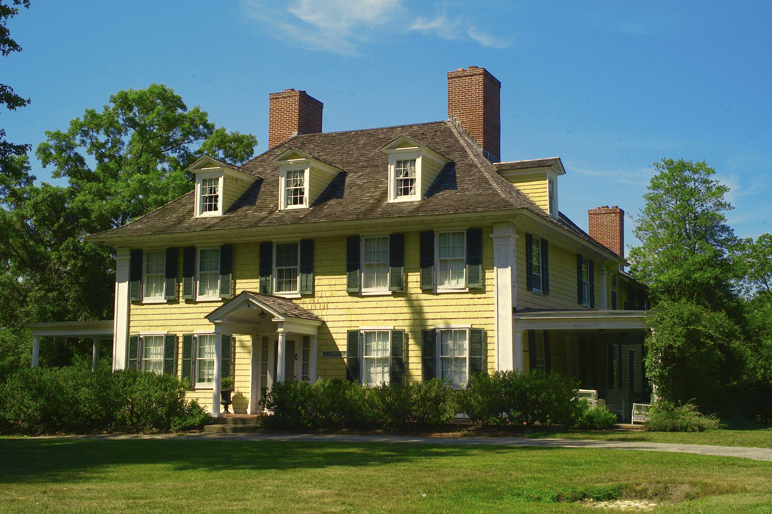The Sylvester Manor house built 1737.