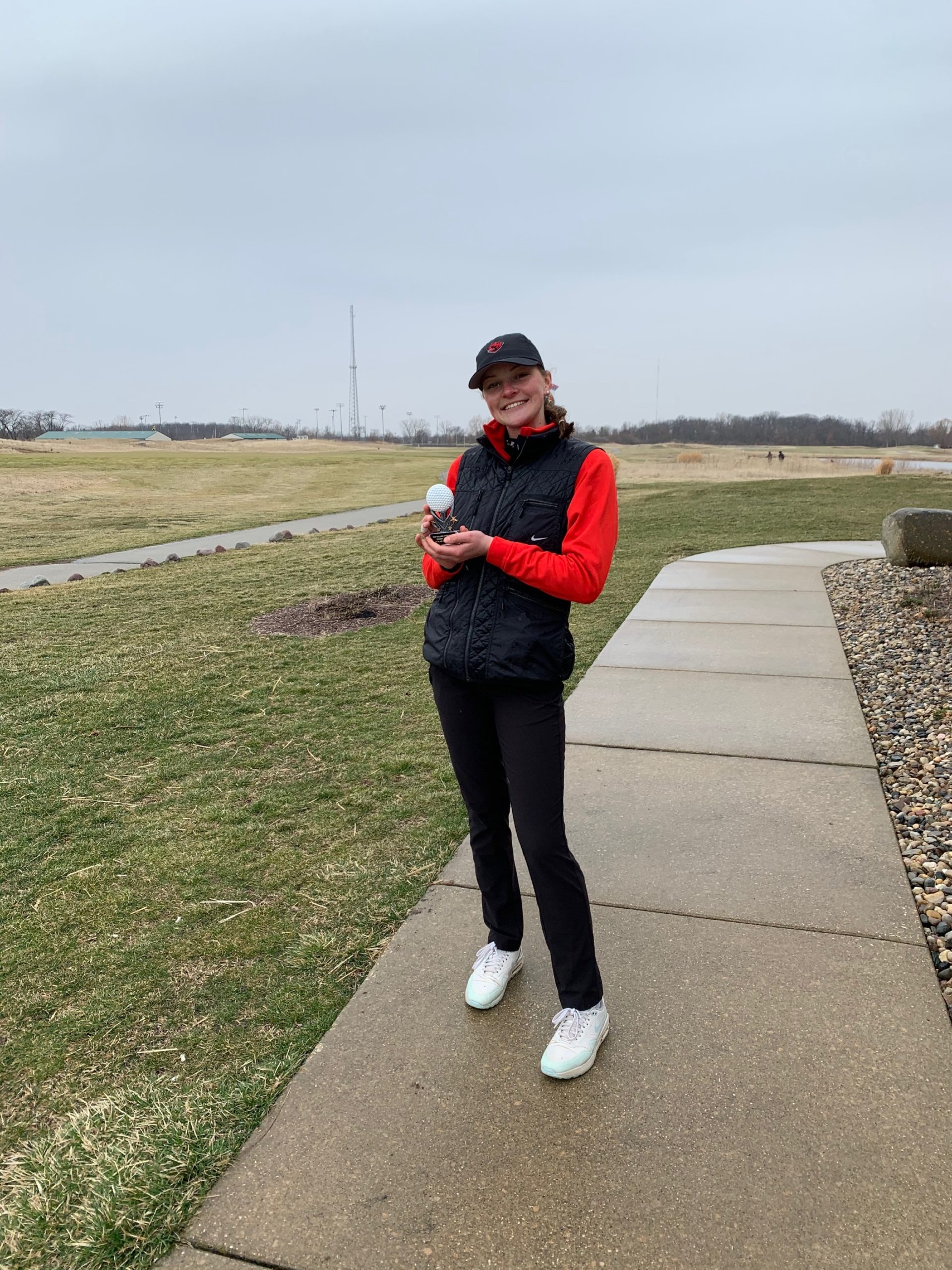 Southampton's Caraline Oakley, a freshman at Washington University in St. Louis, won her first ever college golf tournament, the Dechert Classic on March 14.