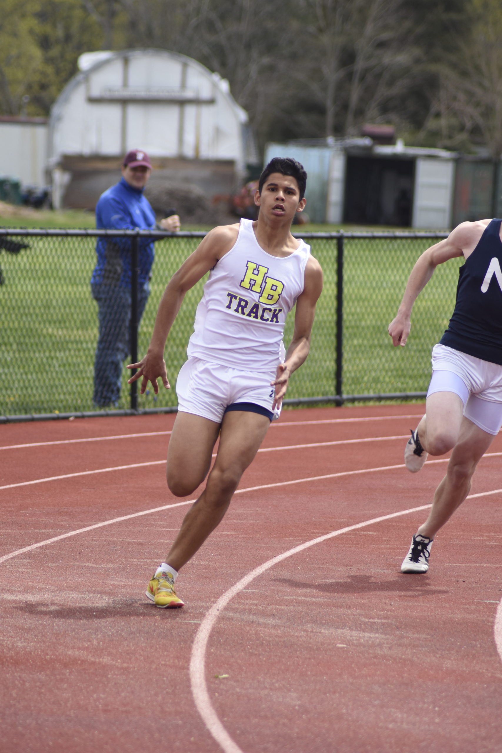 Darwin Fernandez has returned for his senior season at Hampton Bays.