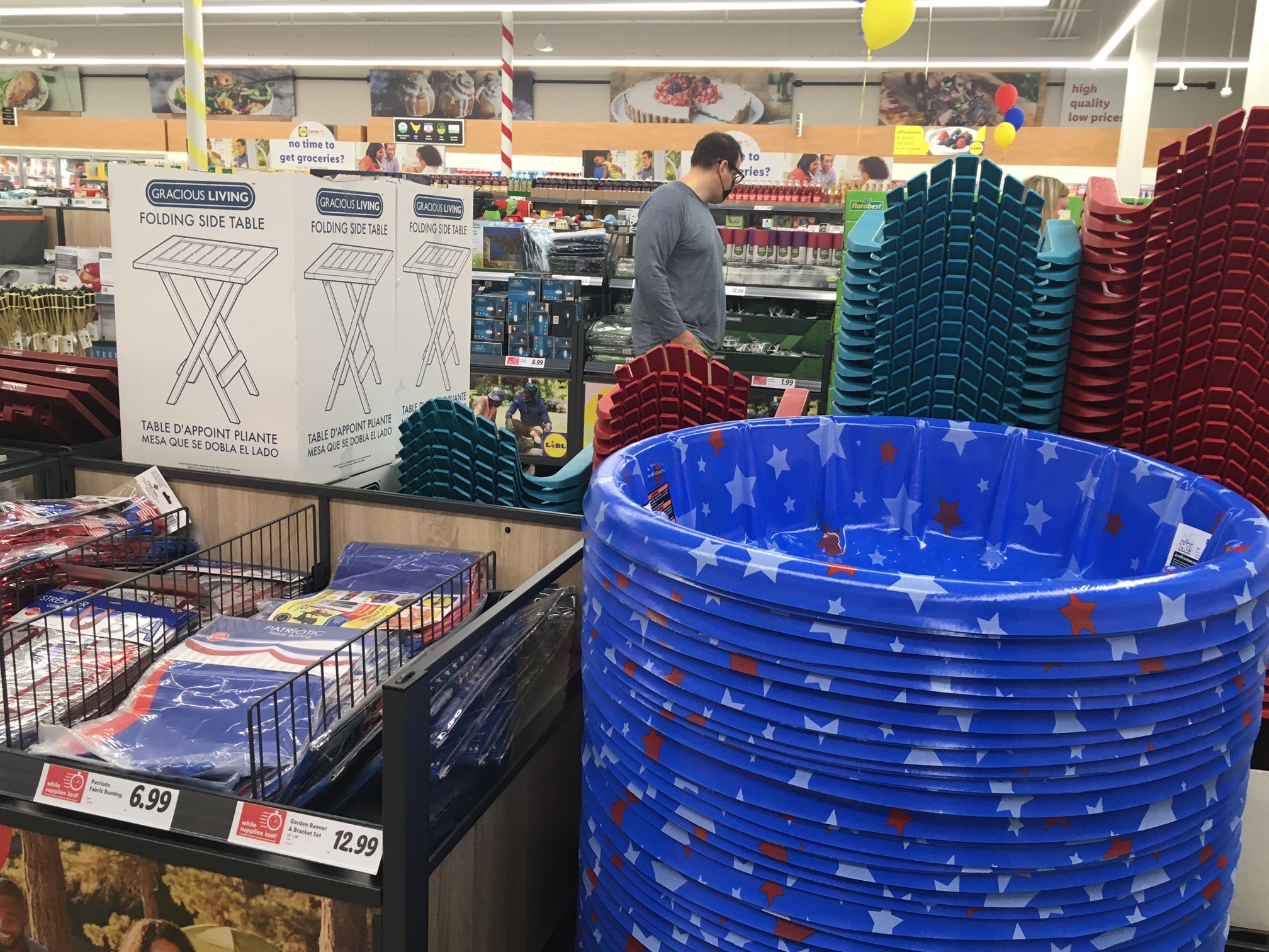 The seasonal aisle at the new Lidl in Westhampton Beach included a kiddie pool.