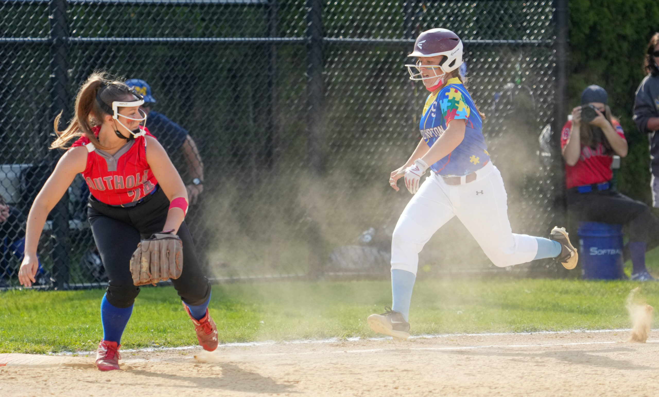 Southampton's Ellie Avallone races to first base.