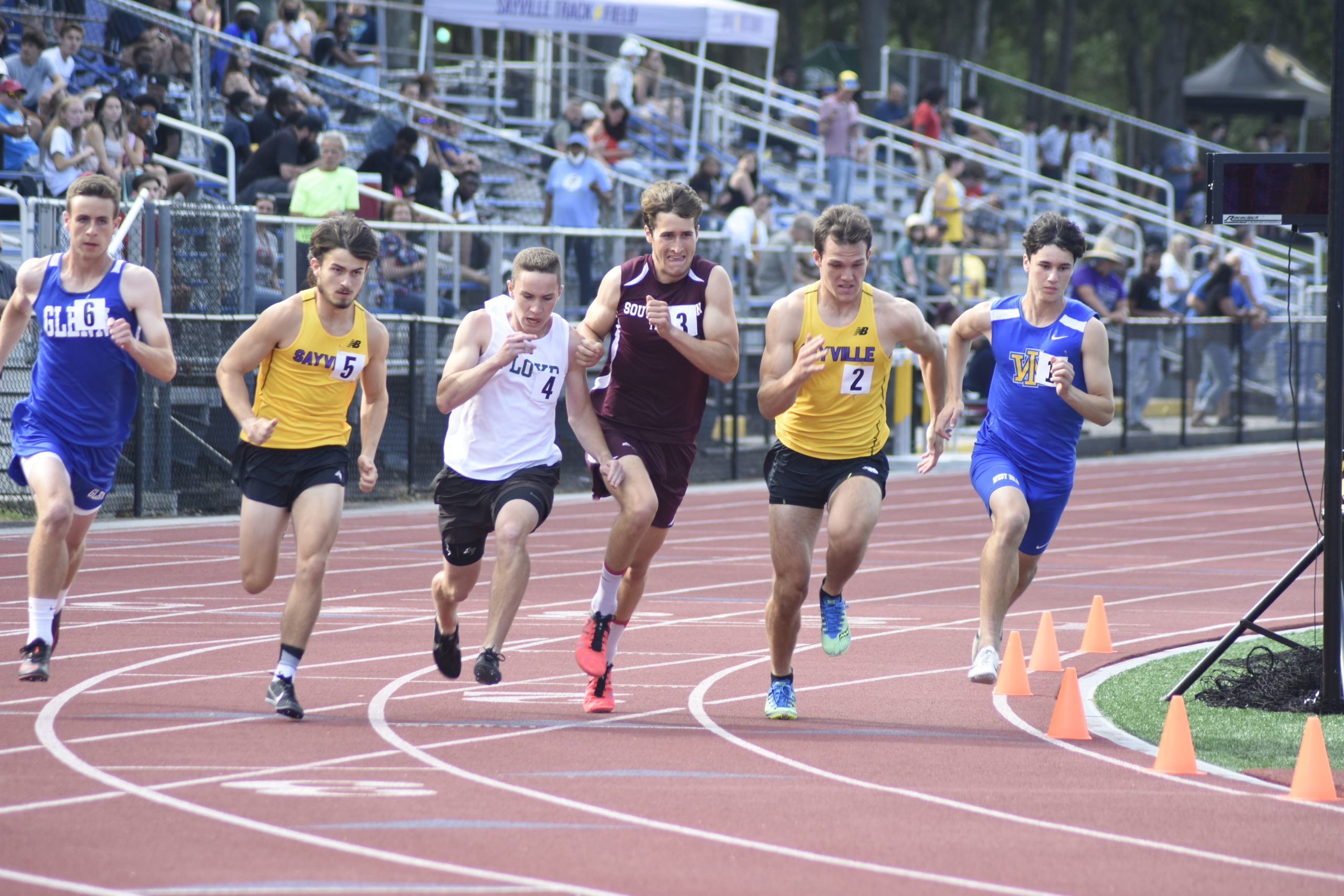 Southampton junior Billy Malone at the start of the 800-meter run.