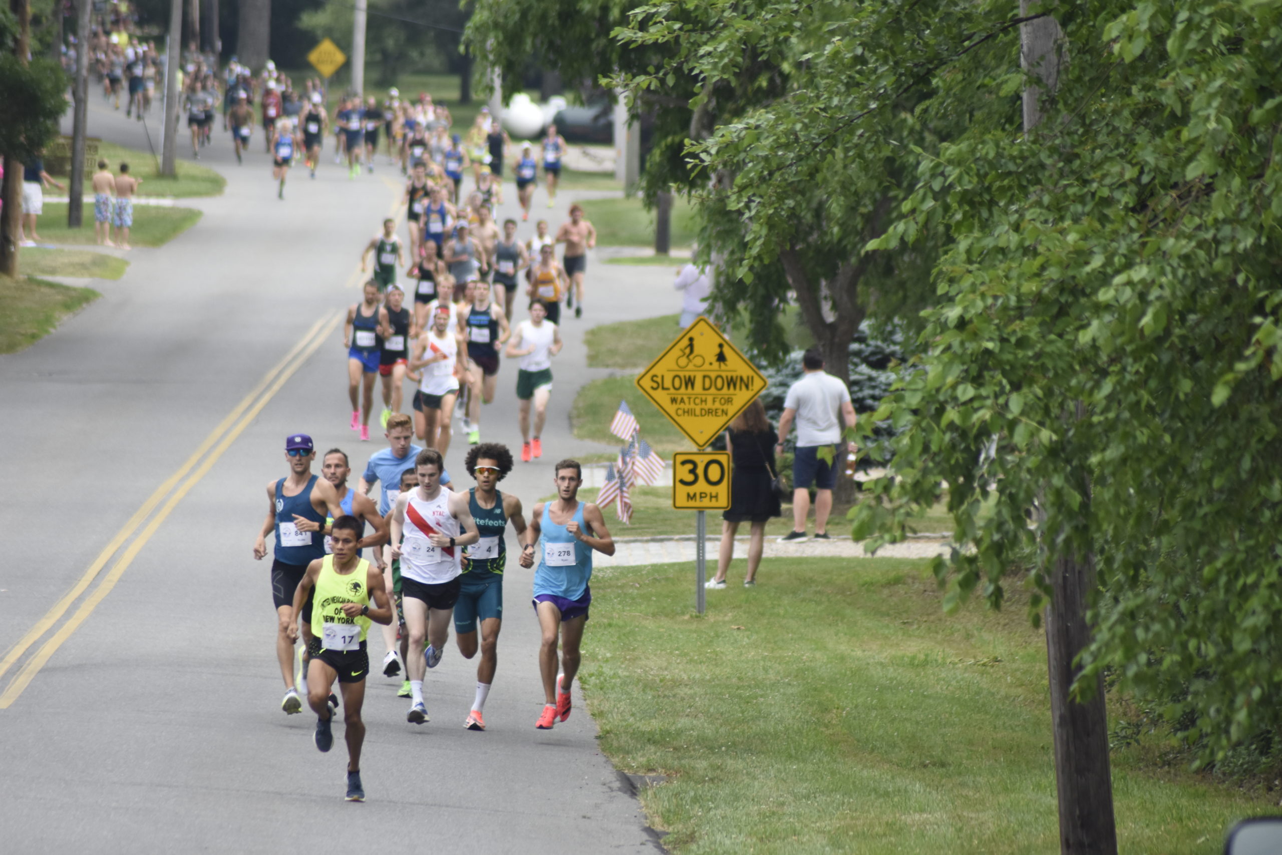 After having just a virtual race last year due to the pandemic, the 42nd annual Shelter Island 10K was done both live and virtually, with around 1,000 runners making the trip to compete on Saturday.