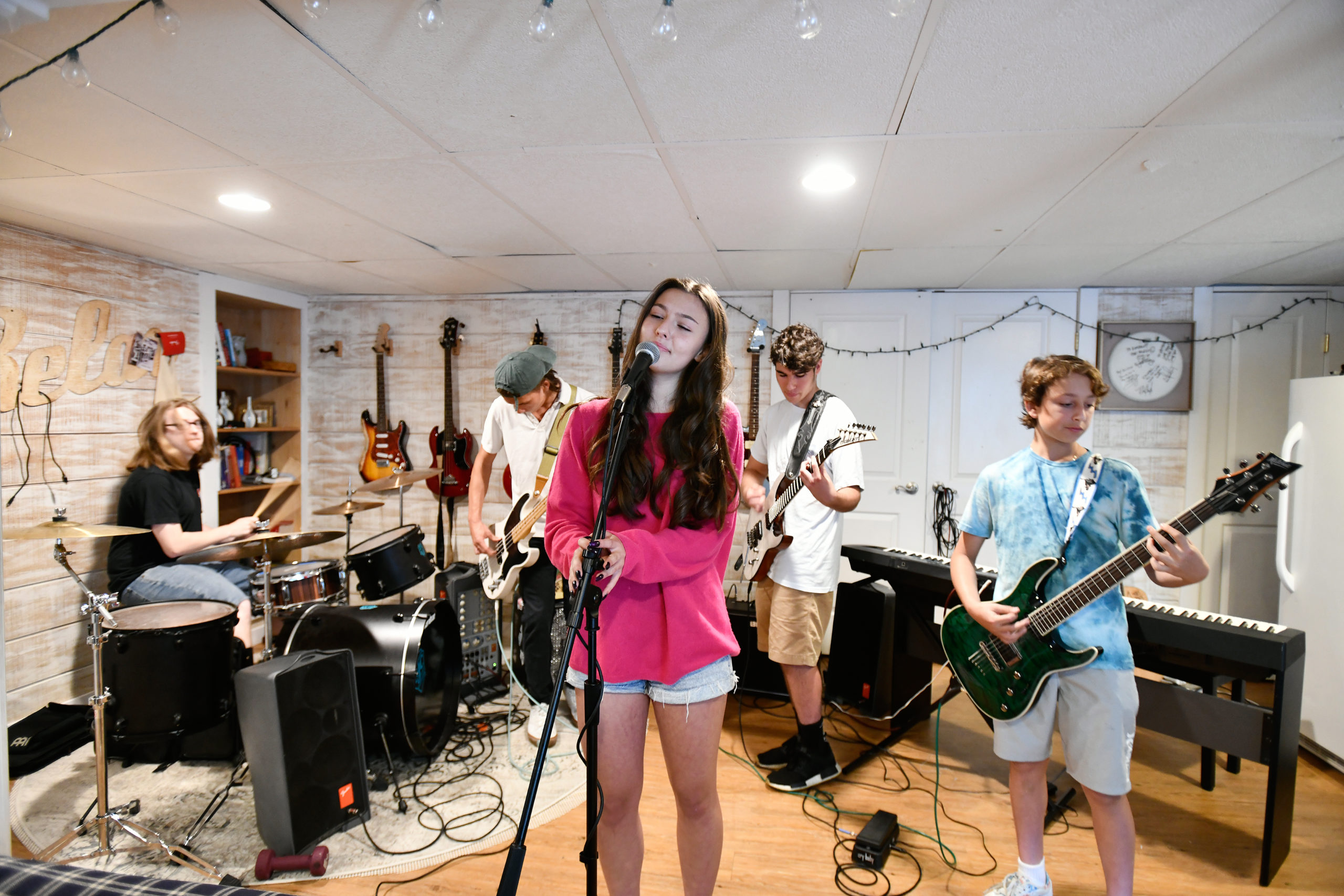 Vocalist Nellie Nicolova  of En Fuego during practice in East Quogue on Saturday.  DANA SHAW