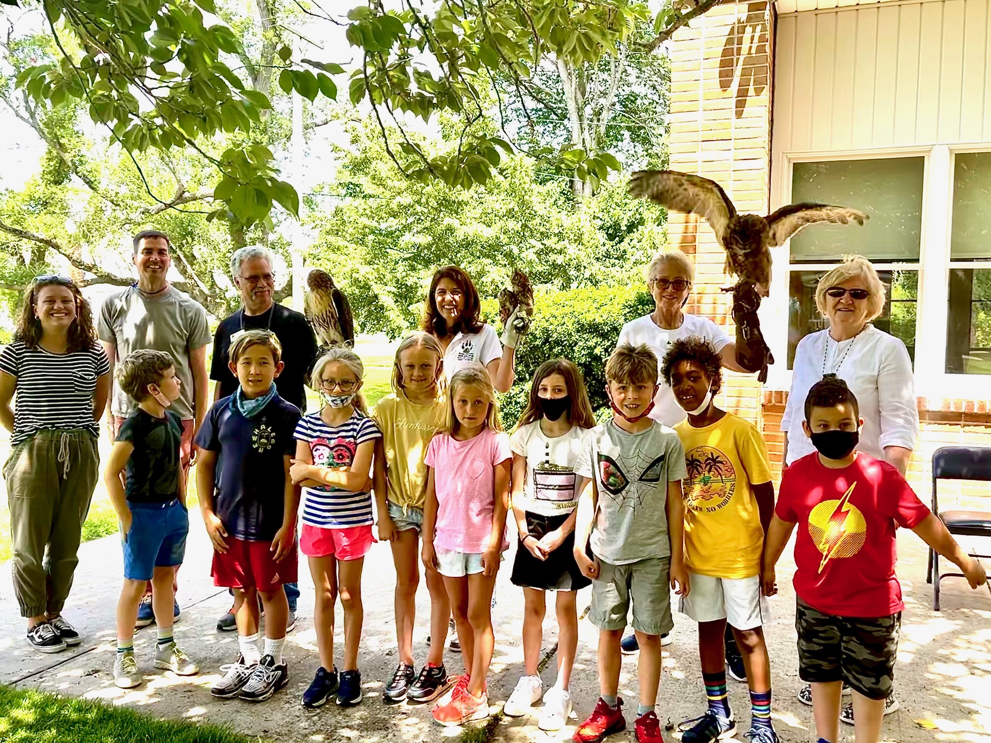 Last week, students at the Sagaponack School welcomed Jane Gill and staff from the Evelyn Alexander Wildlife Rescue Center to the school, where they shared some of the birds that call the Center home. Students in kindergarten through second grade learned about local raptors and got up close and personal with their new feathery friends.