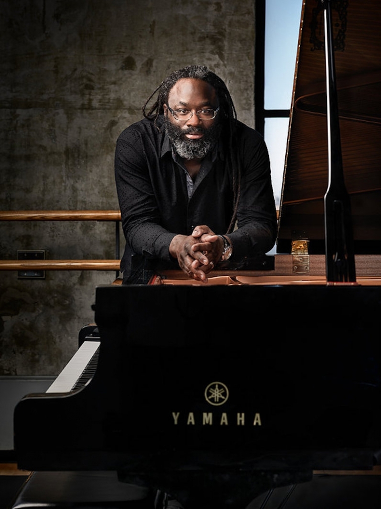 Pianofest alum Awadagin Pratt.