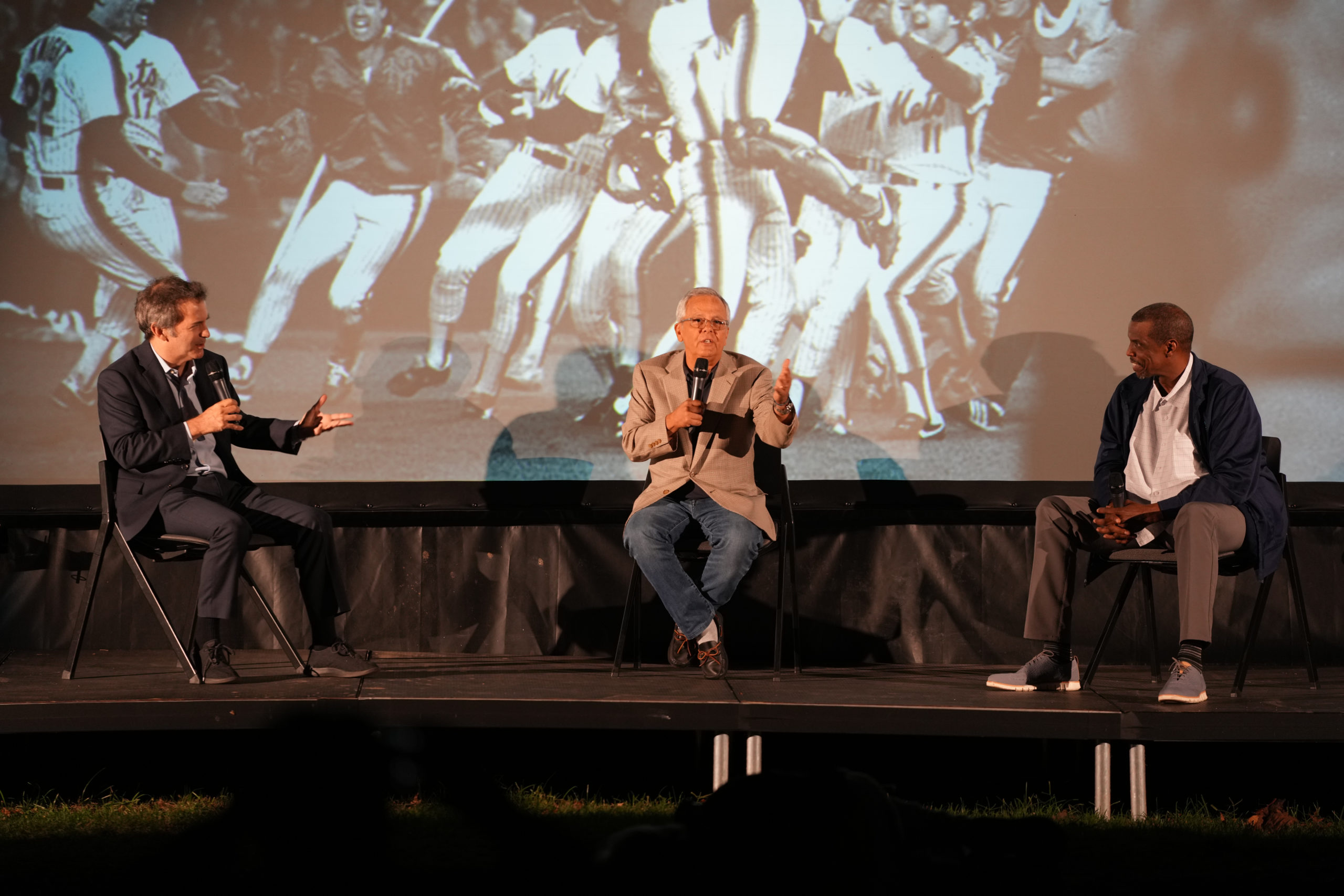 Mike Lupica leads a panel discussion with Dwight Gooden and Nick Davis.