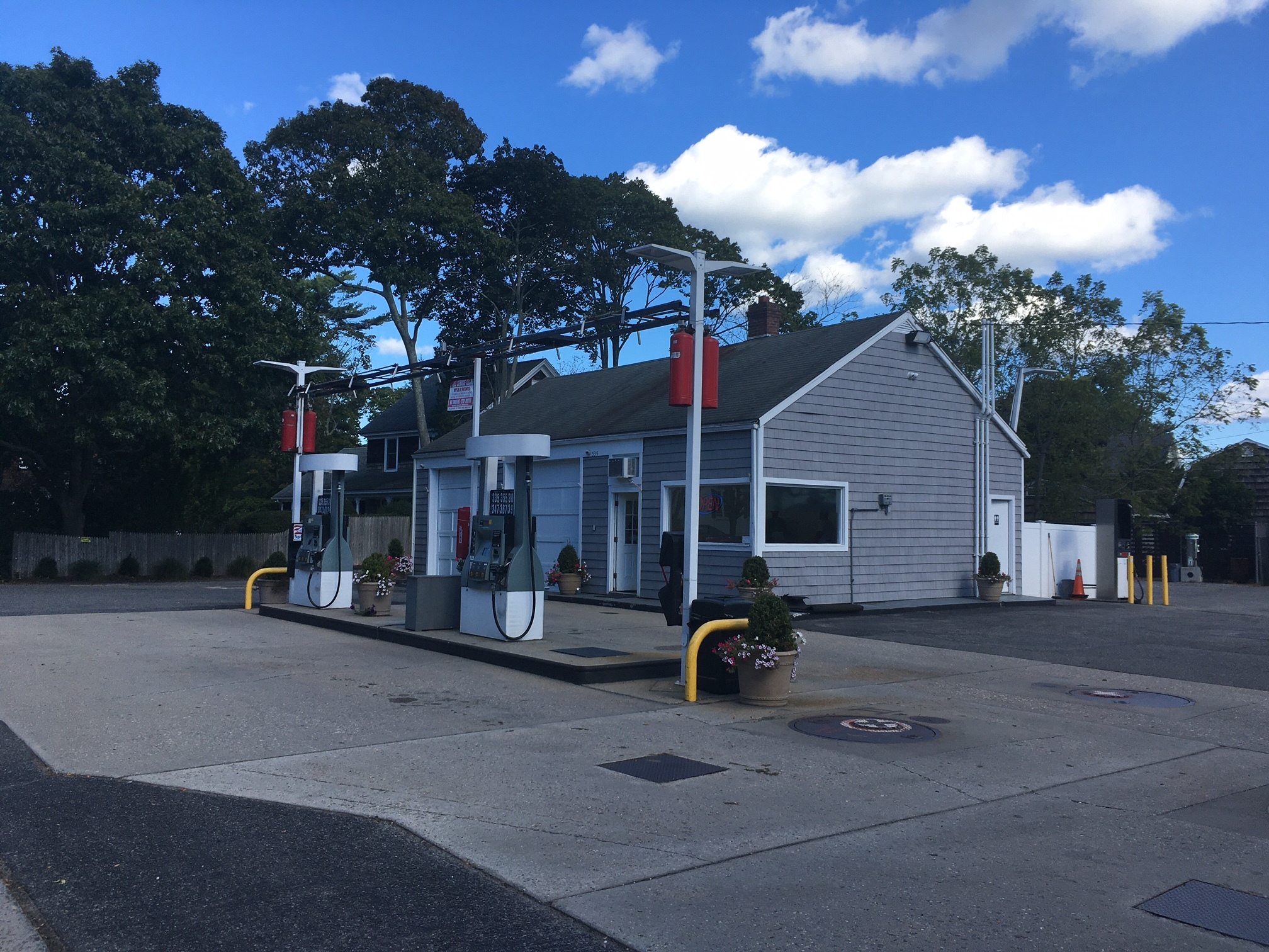 Town planners are reviewing an application for a new convenience store and revitalized gas station in East Quogue.