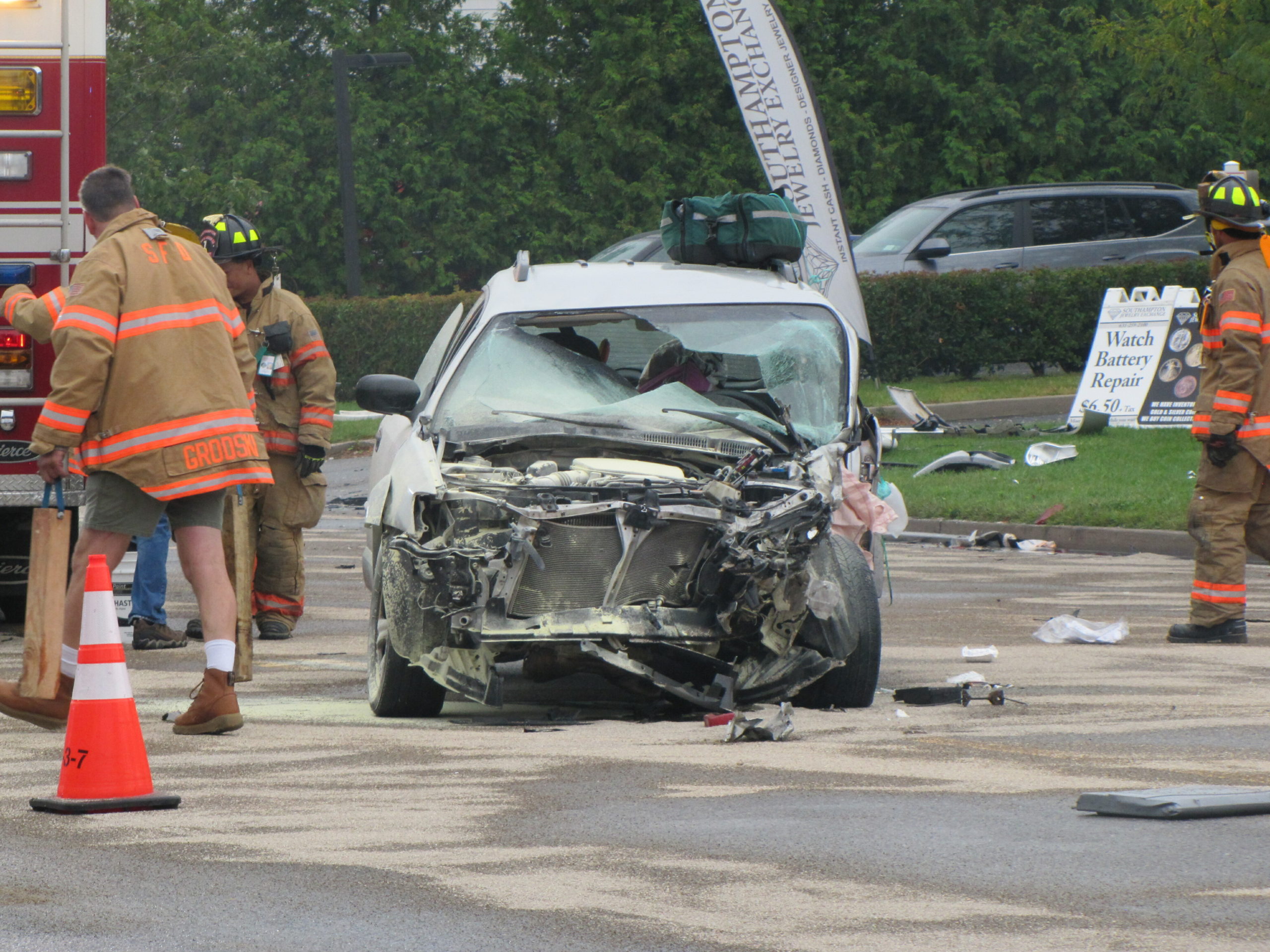 A multi-vehicle crash closed CR39 on Monday morning and sent at least two people to the hospital.