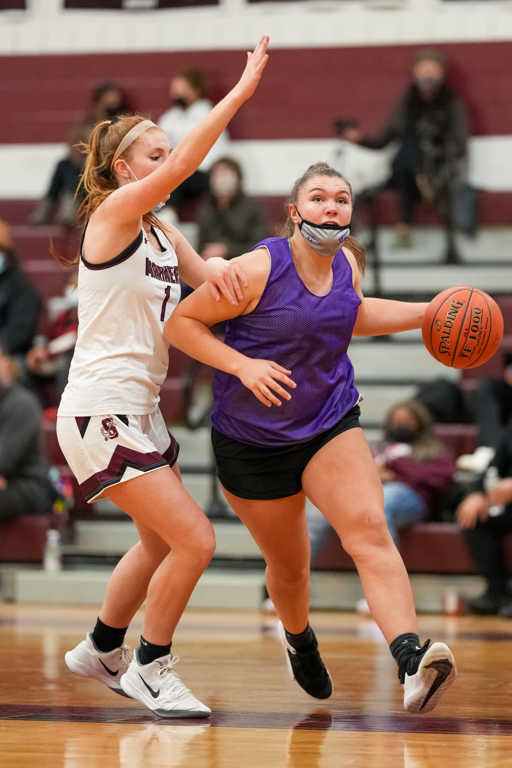 Hampton Bays senior Katie Mounts drives to the basket during a scrimmage at Southampton on Monday.