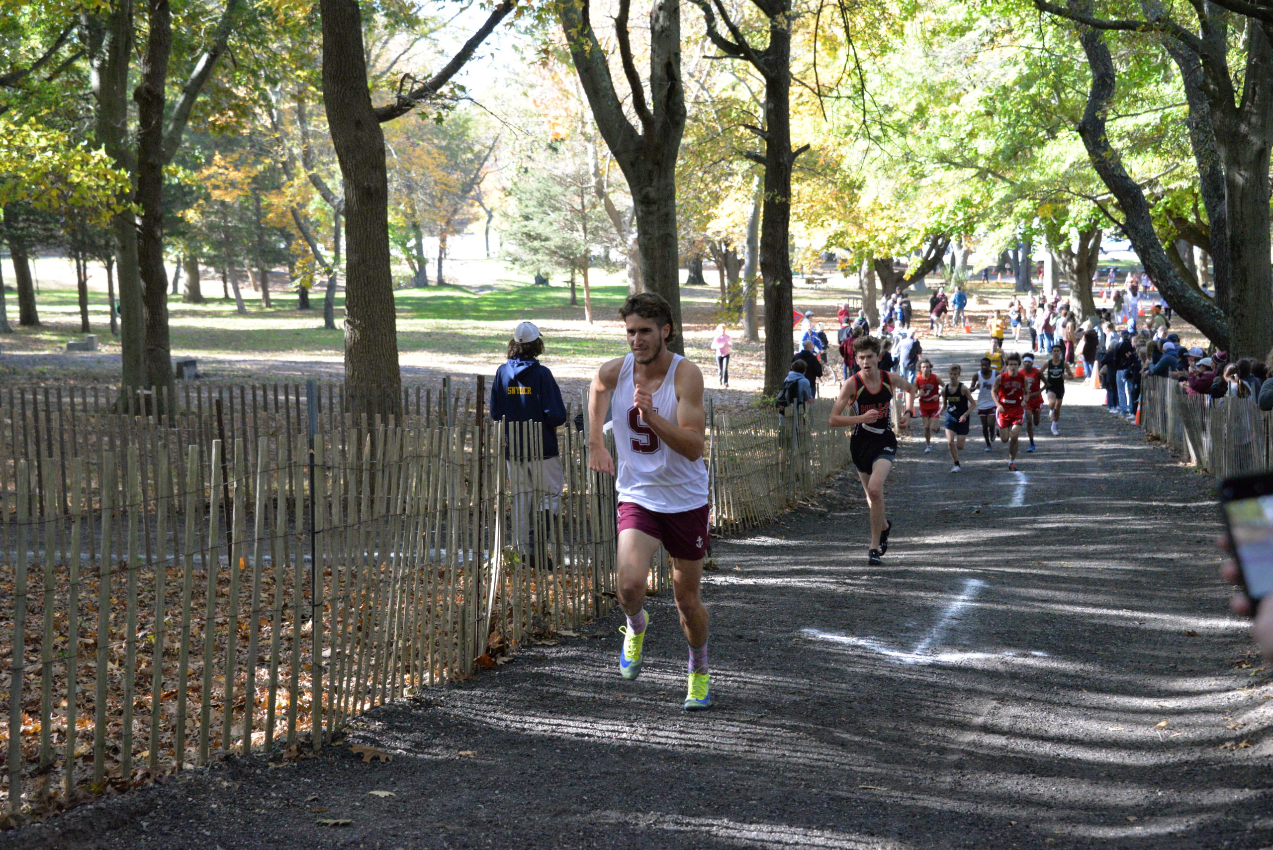 Mariner Billy Malone qualified for states on Friday.