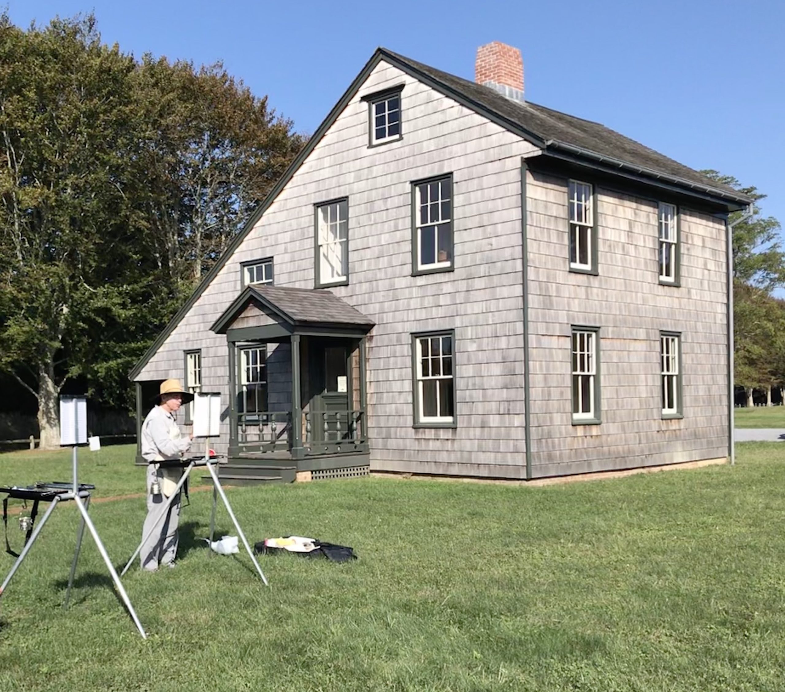 Working in plein air at Gardiner Mill Cottage.