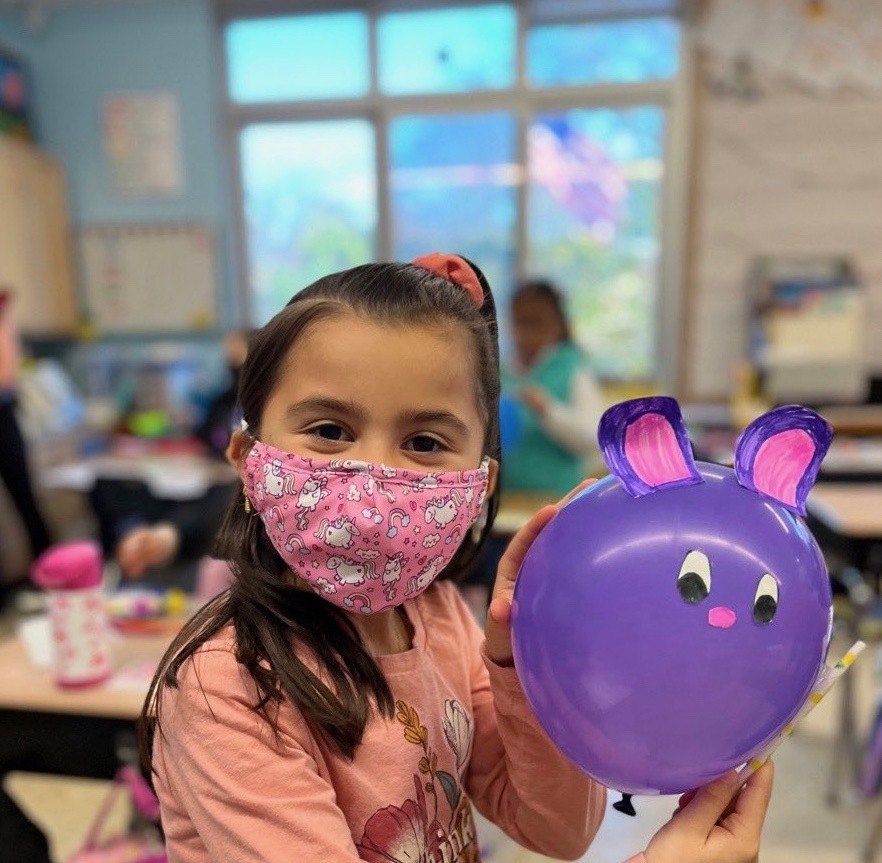 After reading “Balloons Over Broadway” by Melissa Sweet, Hampton Bays
Elementary School second-graders in Heather Ellis's and Erin McDermott’s class
learned about the history of the Macy’s Thanksgiving Day Parade and took on a balloon
challenge. They designed their own balloon floats and then paraded them around
their classroom.