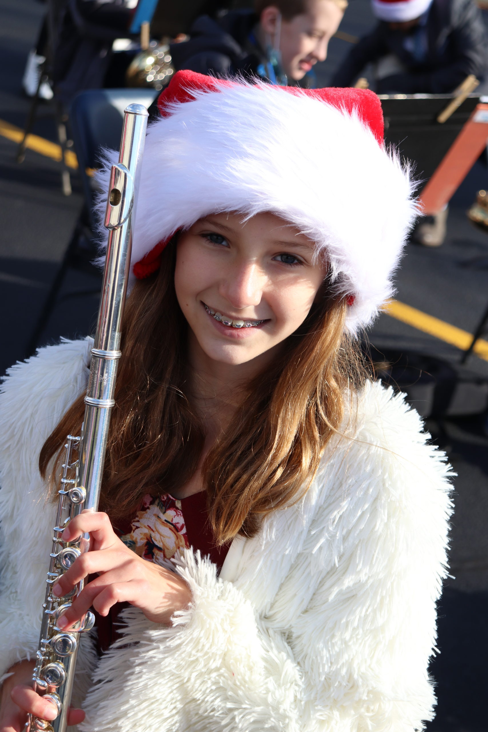 Raynor Country Day School recently hosted a series of winter concerts showcasing the vocal and instrumental talents of students. Sixth-grader Isabelle Grucci-Petersen prepares to perform.