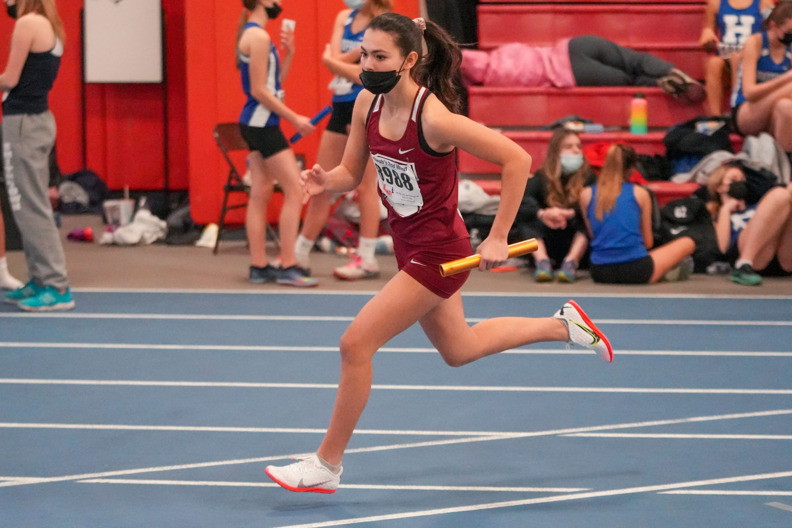 Mariner Sofia Oliveri in the 4x200-meter relay.