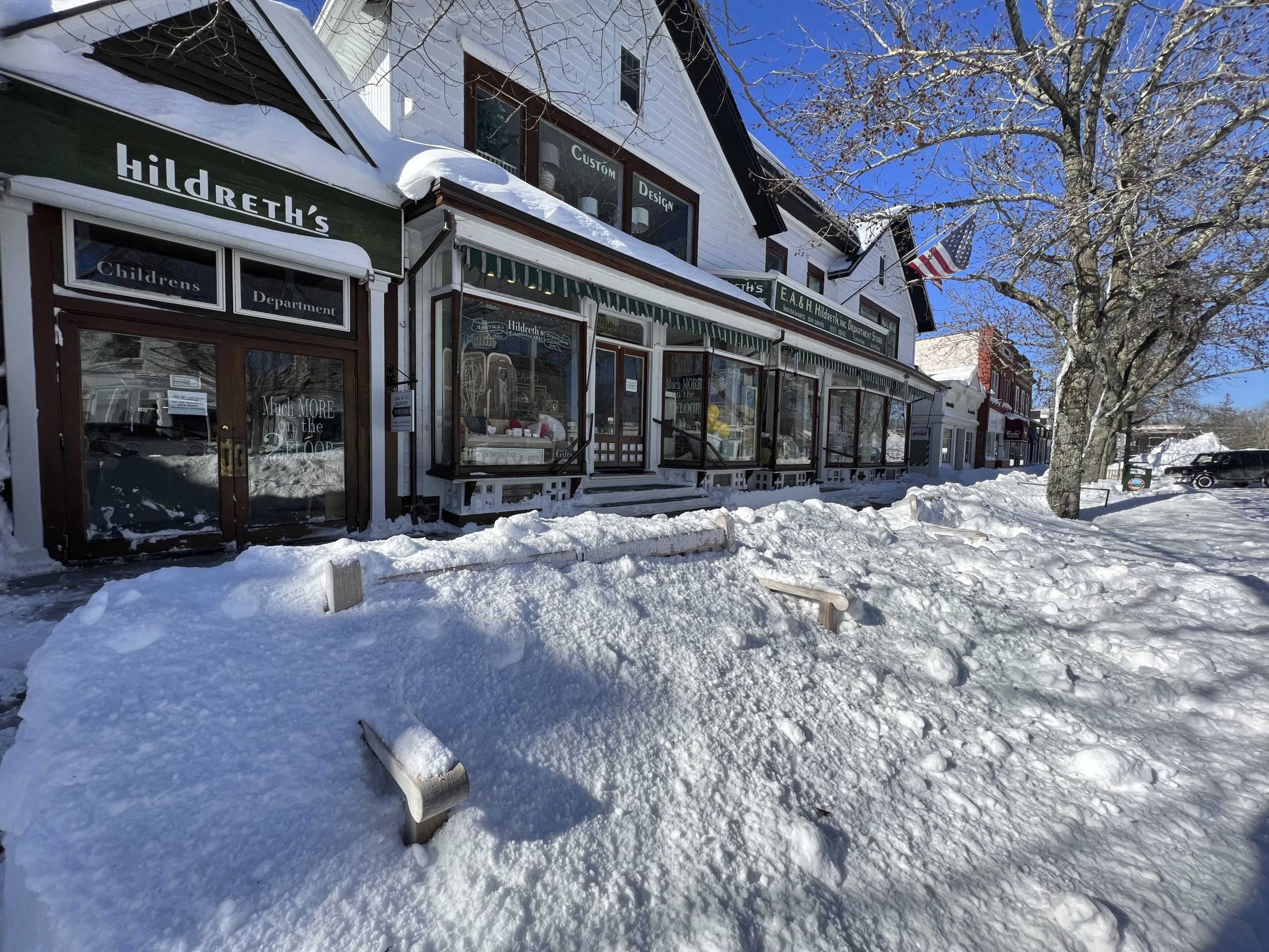 Snow on Main Street in Southampton Village the day after the February 5 snow storm.  DANA SHAW