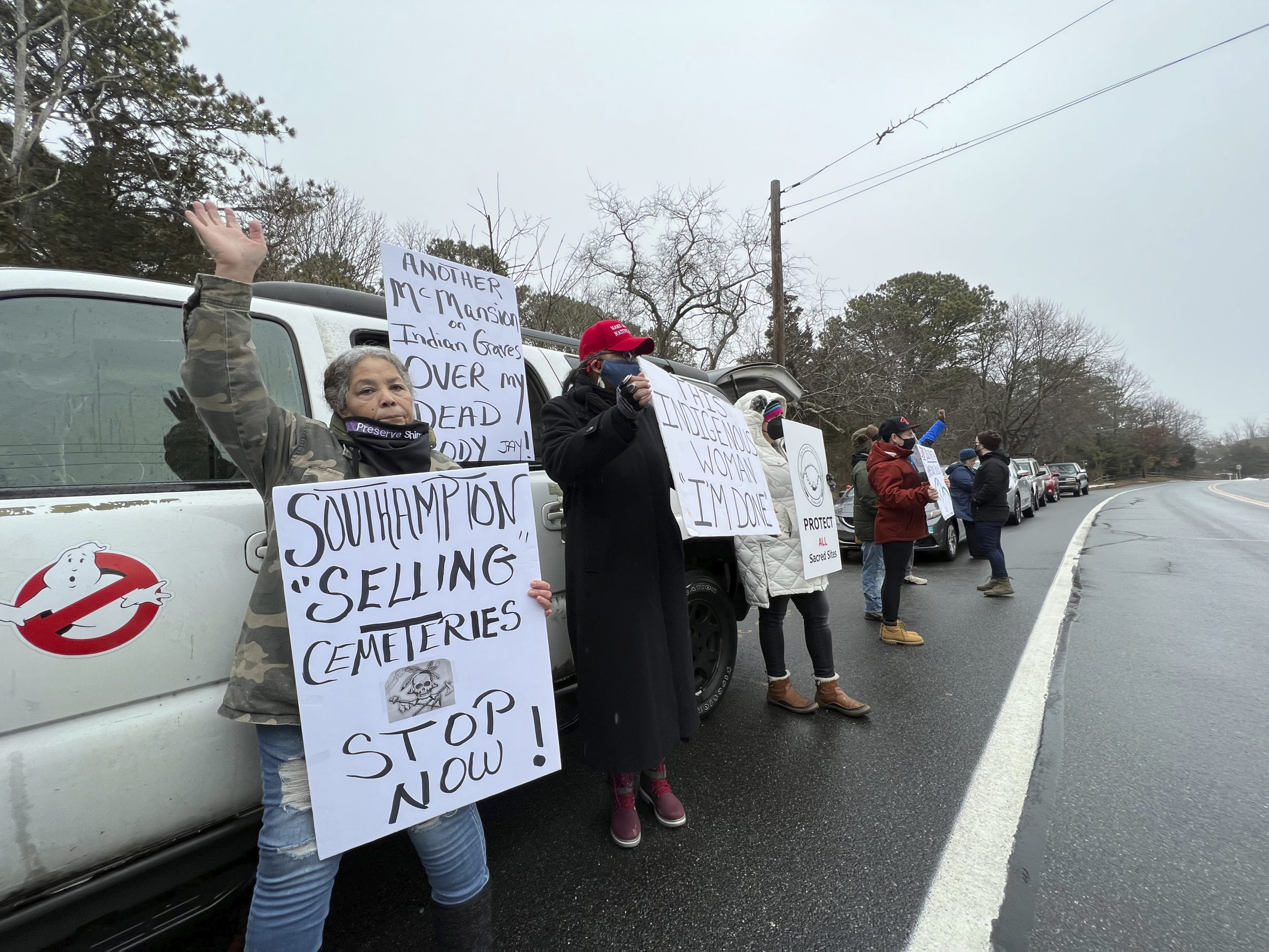 Becky Genia of the Shinnecock Graves Protection Warrior Society led a small group of protestors who gathered on Montauk Highway in Shinnecock Hills against Southampton Town's failure to protect sacred land from development on Monday.   DANA SHAW