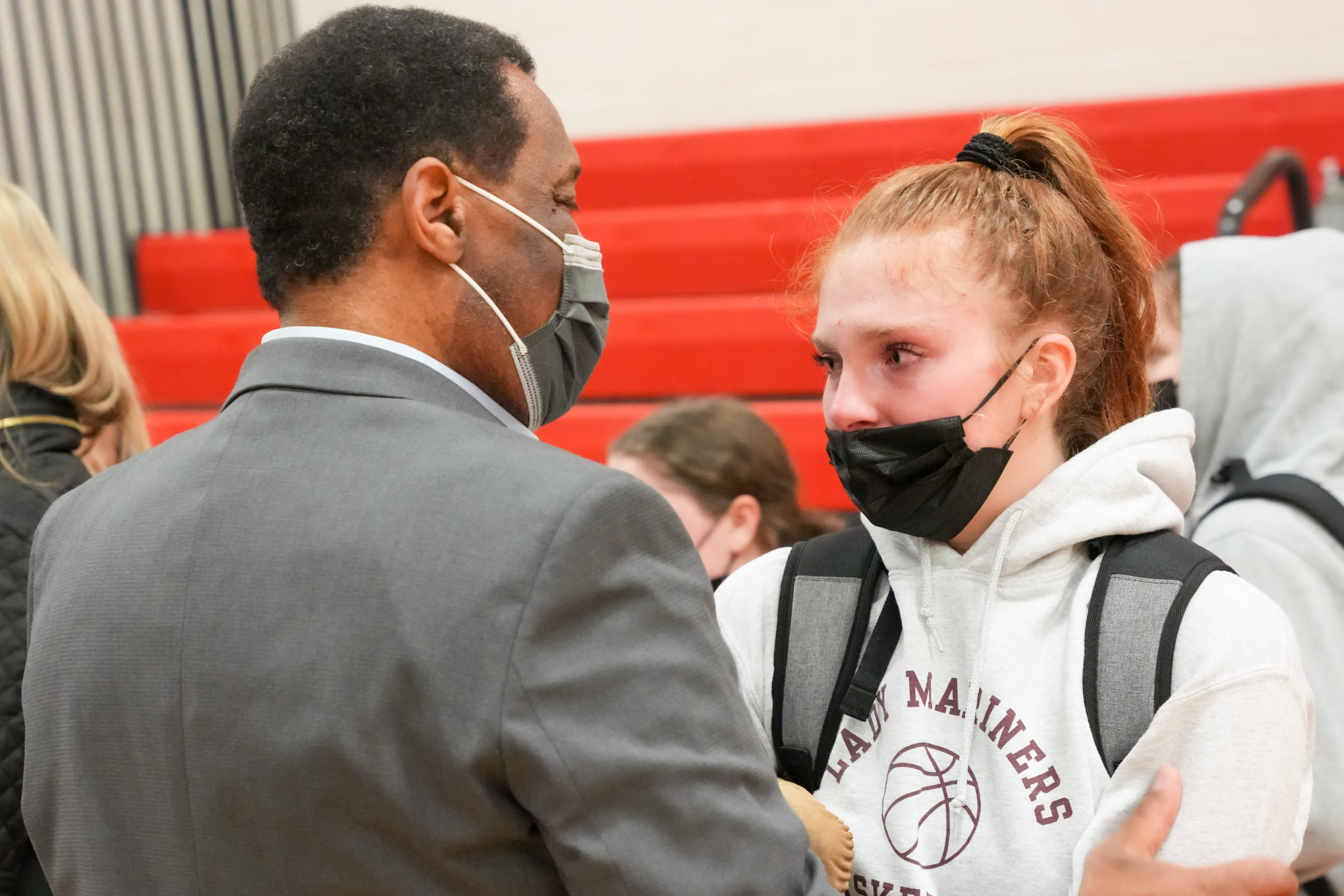 Southampton head coach Richard 'Juni' Wingfield consoles senior co-captain Carli Cameron after last week's loss.