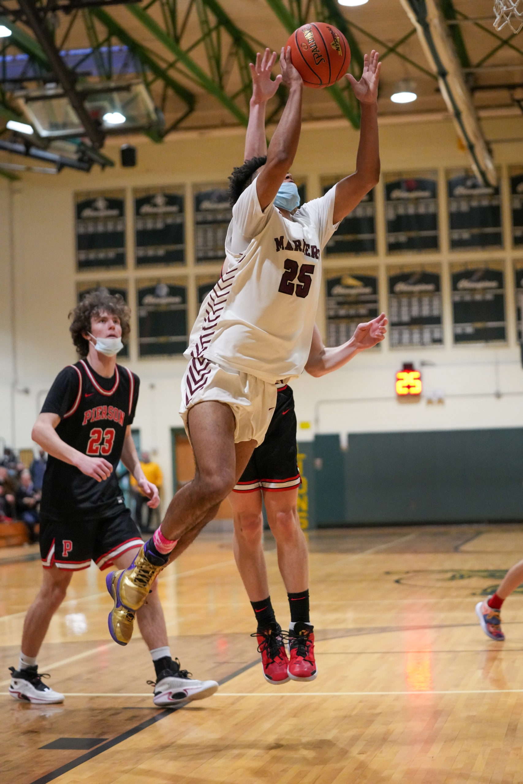 LeBron Napier scored 23 points and helped lead Southampton to a 87-54 victory over Pierson on Tuesday. RON ESPOSITO