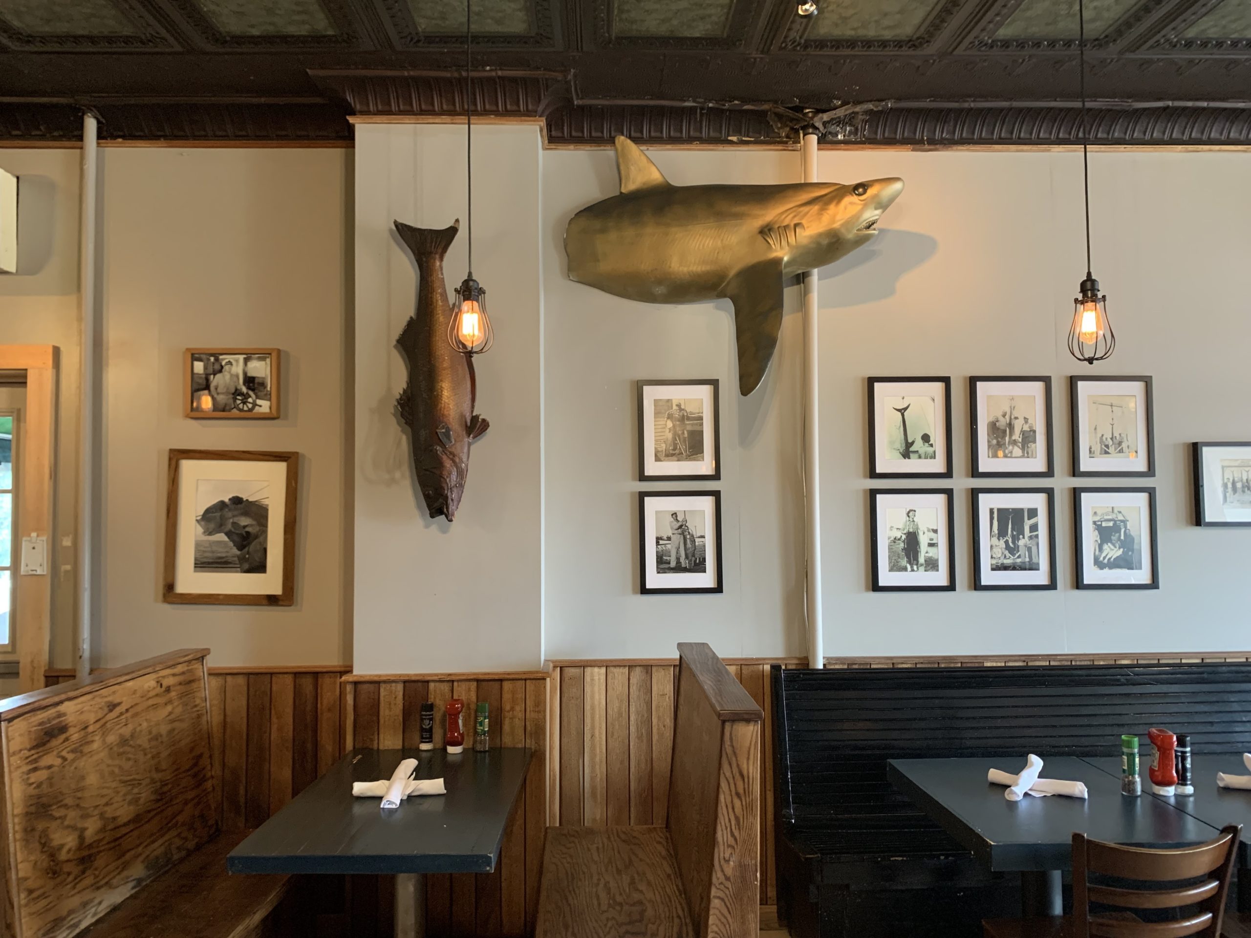 The Shagwong’s dining room, where you’ll find fish on the plate, and on the walls. COURTESY STACYDERMONT.COM