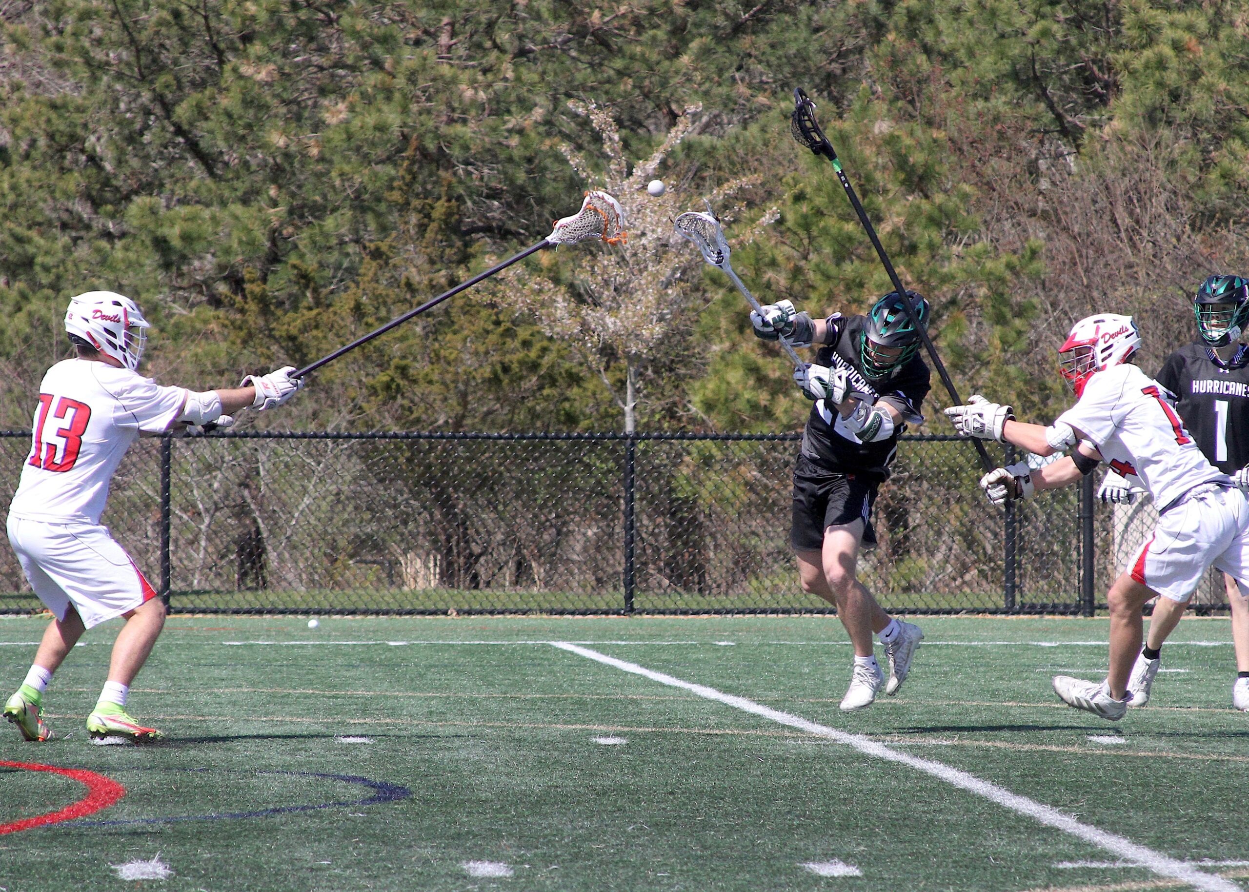 Senior midfielder Chris Koltzan shoots and scores. DESIRÉE KEEGAN