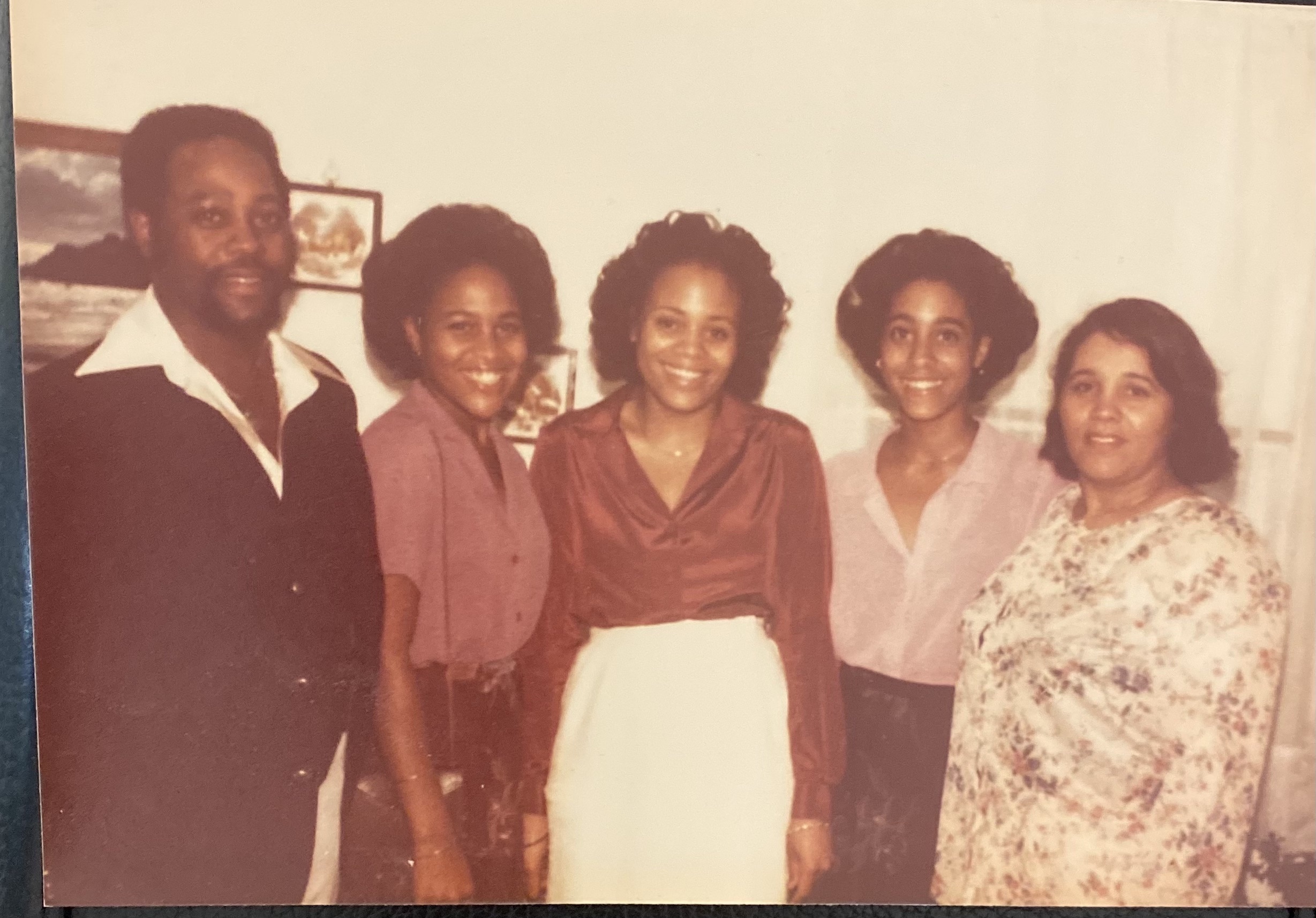 Elton Etheridge and his three daughters, from left, Linda Gilliam, Wanda Turpin, and Kim Etheridge-Jarvis, and his wife, Florence Etheridge.