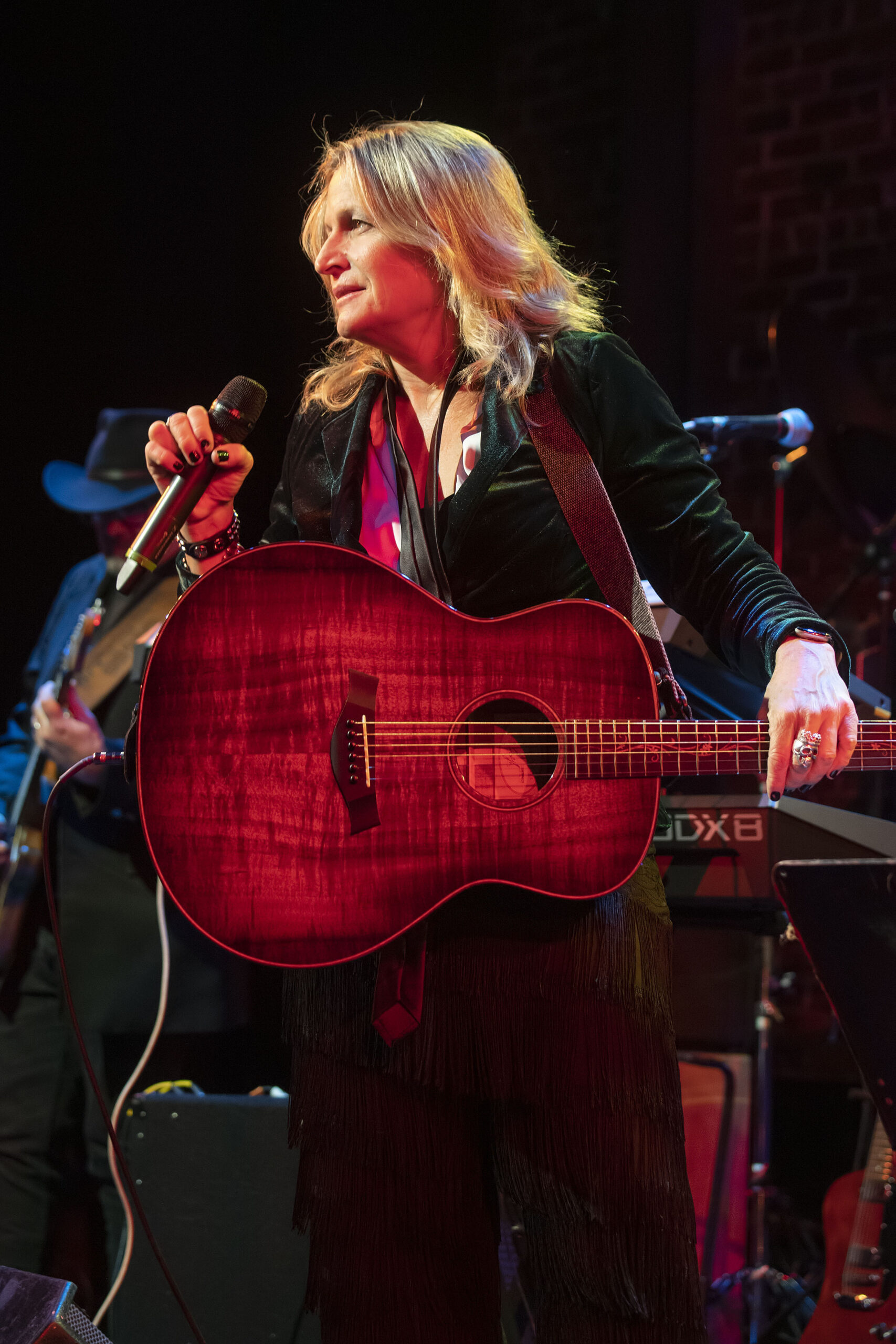 Nancy Atlas and Friends perform at the Bay Street Theater as part of her 2022 Fireside Sessions on Saturday.     MICHAEL HELLER