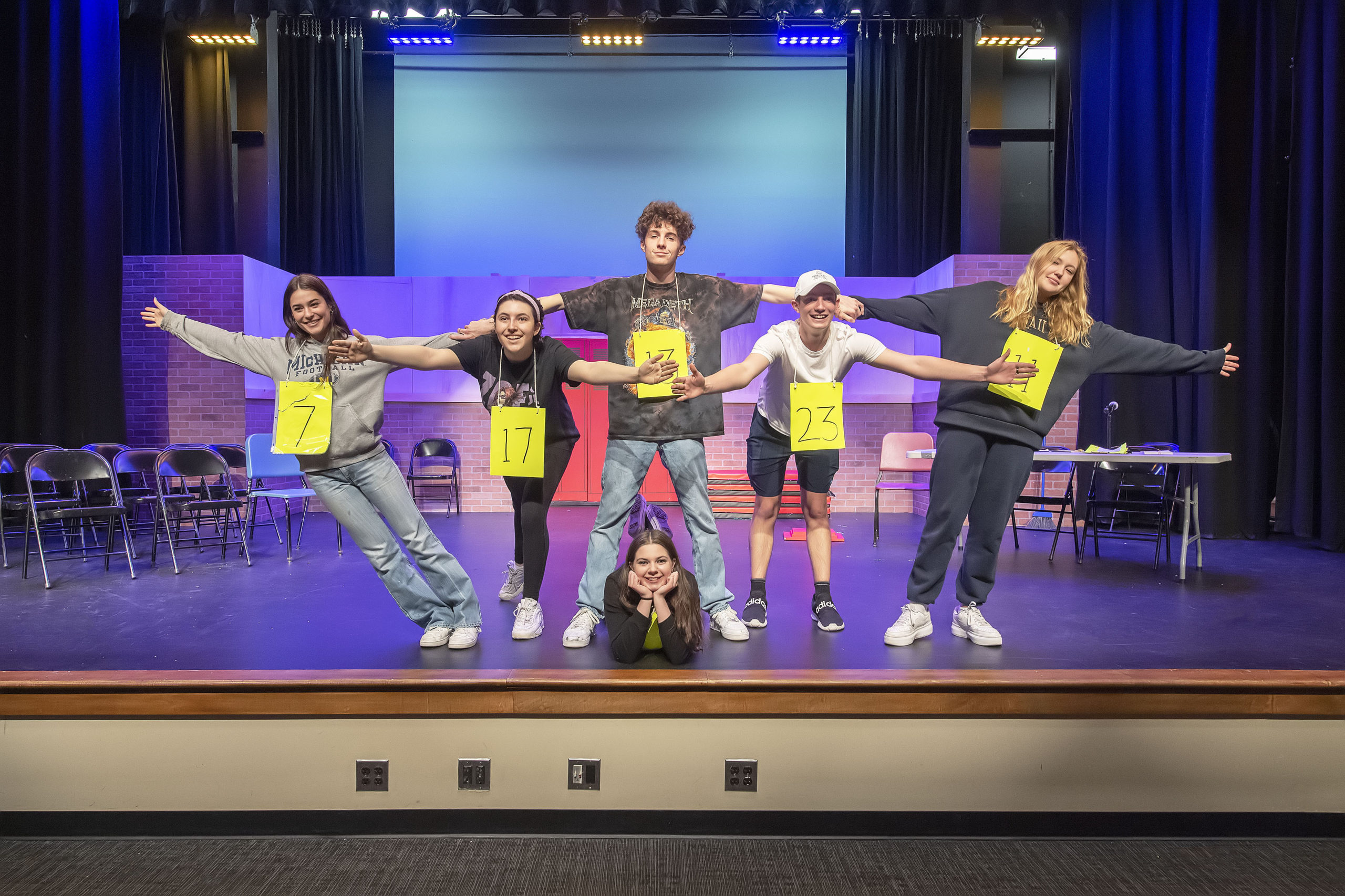 Pierson students in final preparations for the musical, 