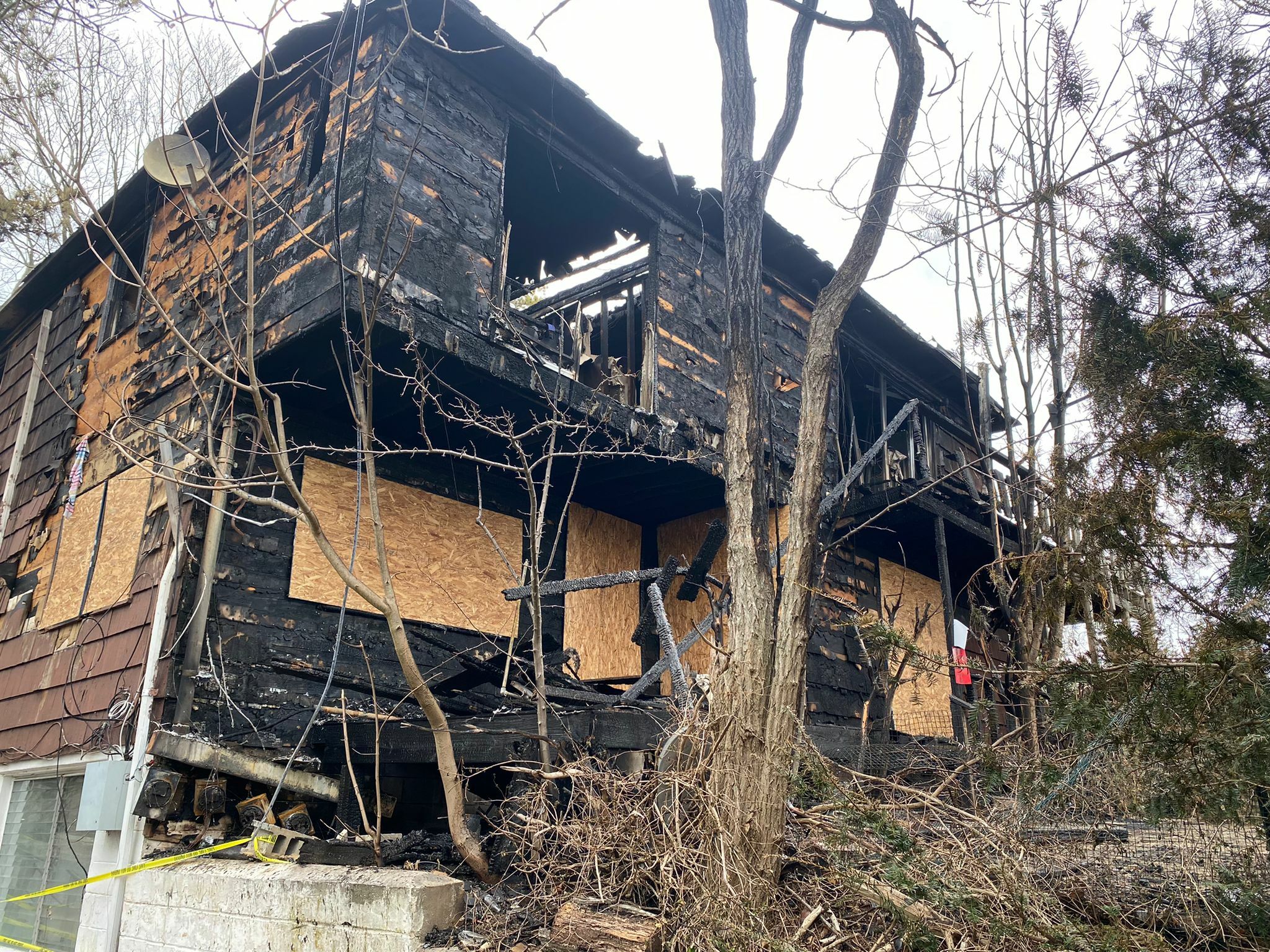 The aftermath of the fire at the 317 East Montauk Highway apartment building.   JULIANA HOLGUIN