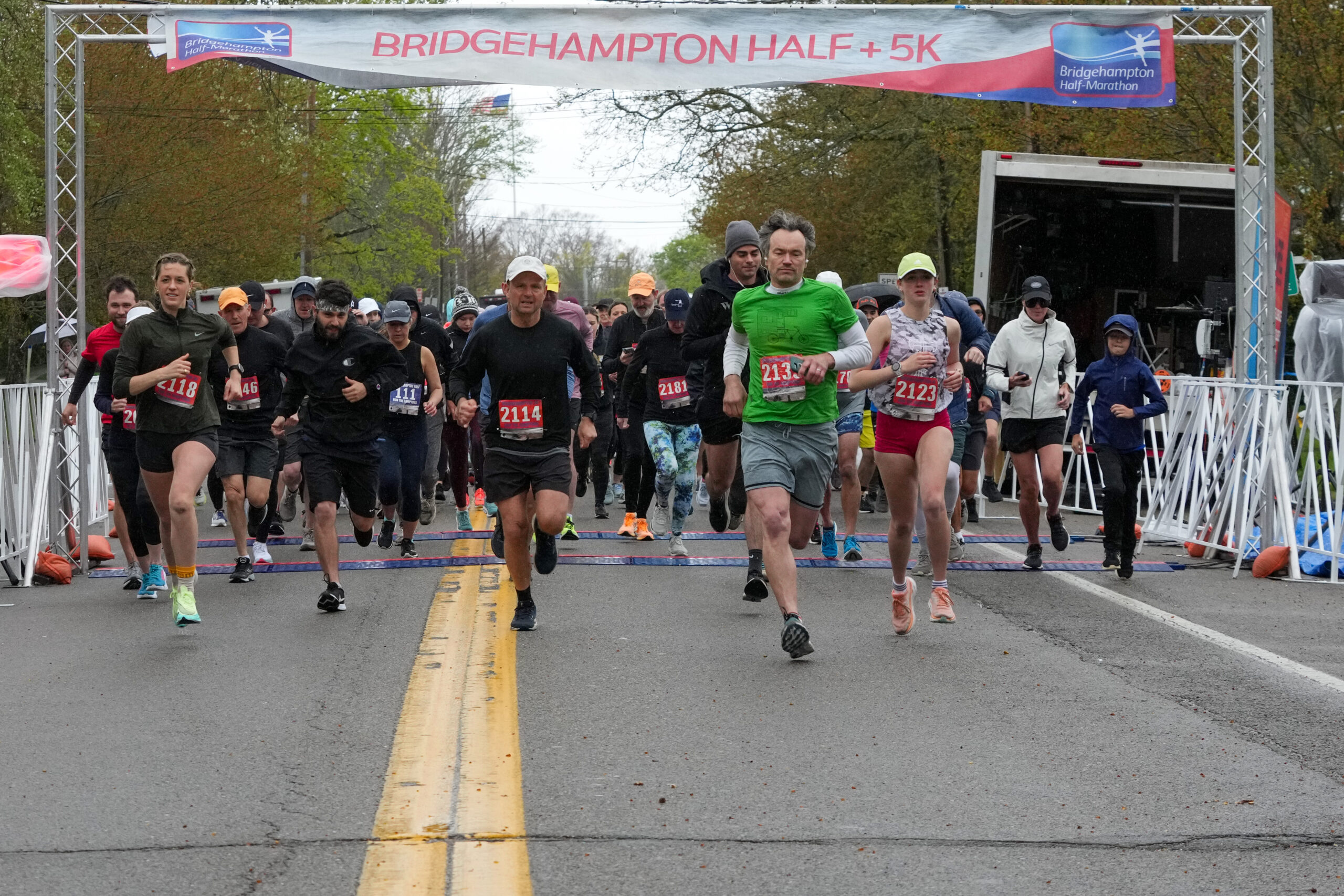 Runners start the Bridgehampton 5K.  RON ESPOSITO