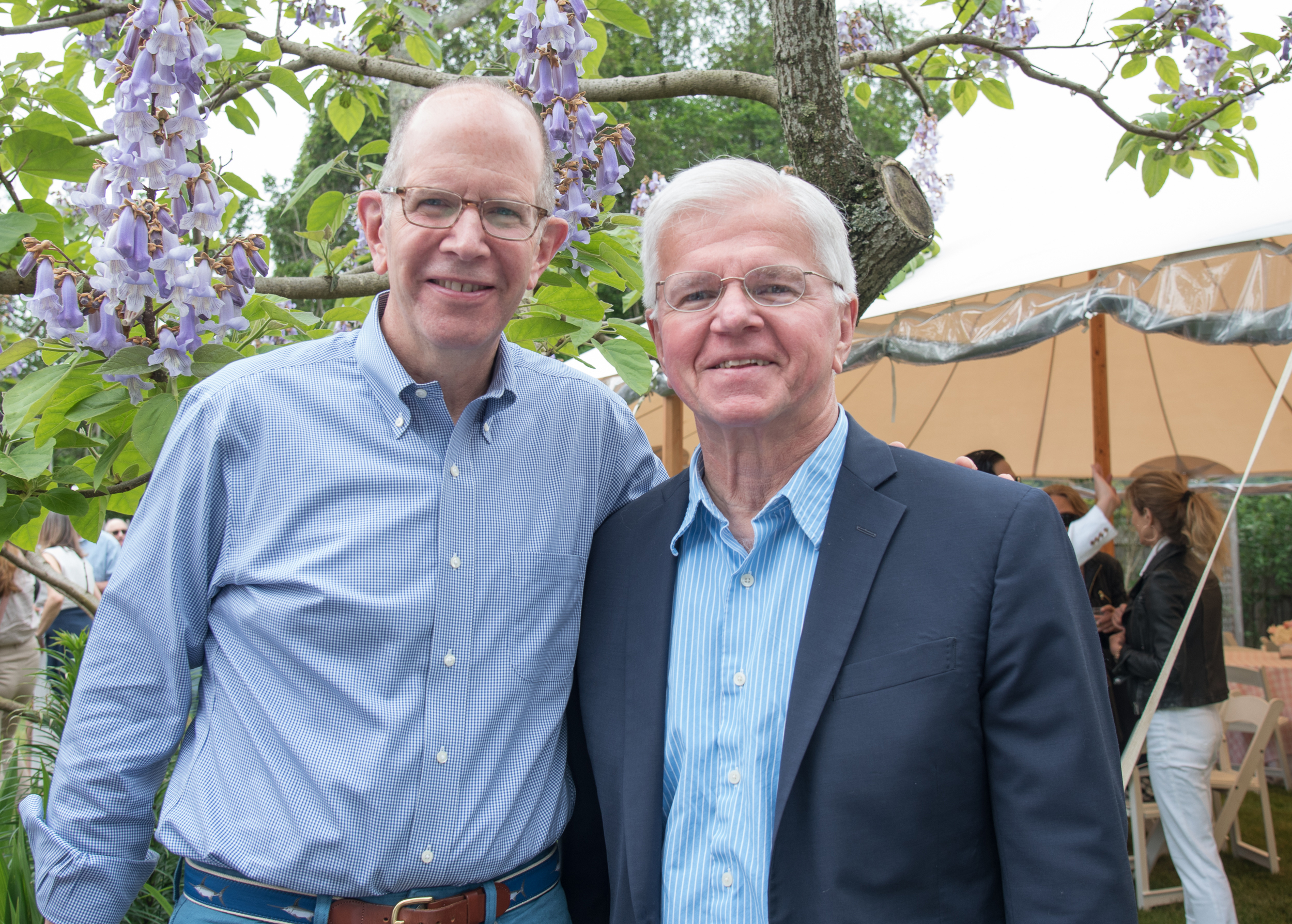 Robert Chaloner and Assemblyman Fred Thiele, Jr. at the annual Edie’s Backyard BBQ  on Saturday to benefit the Edie Windsor Healthcare  Center at Stony Brook Southampton Hospital.  LISA TAMBURINI