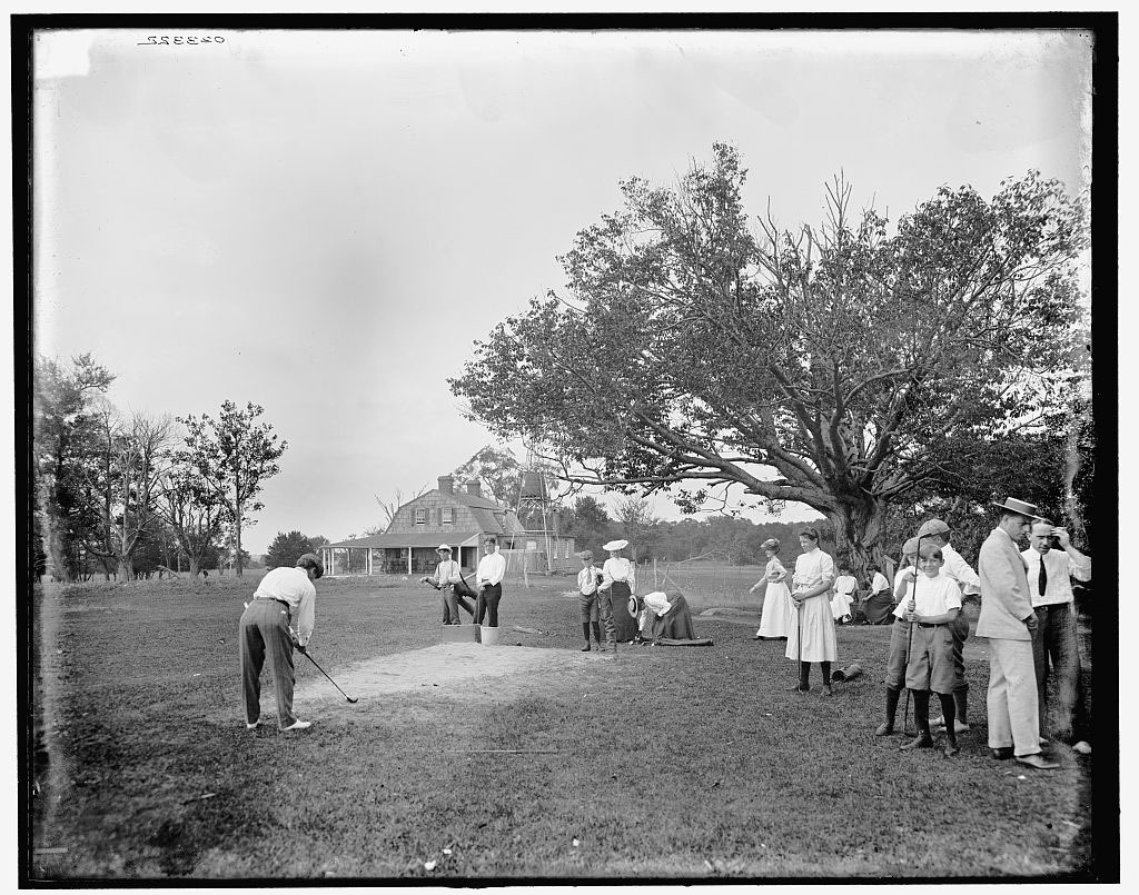 Golf at Manhansett House circa1904.  LIBRARY OF CONGRESS