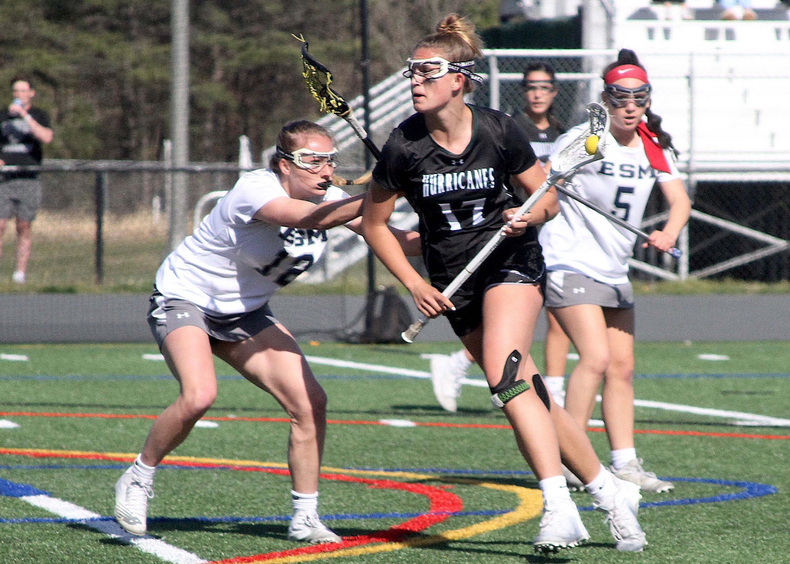 Freshman midfielder Reese King carries the ball toward the goal after a draw win. DESIRÉE KEEGAN