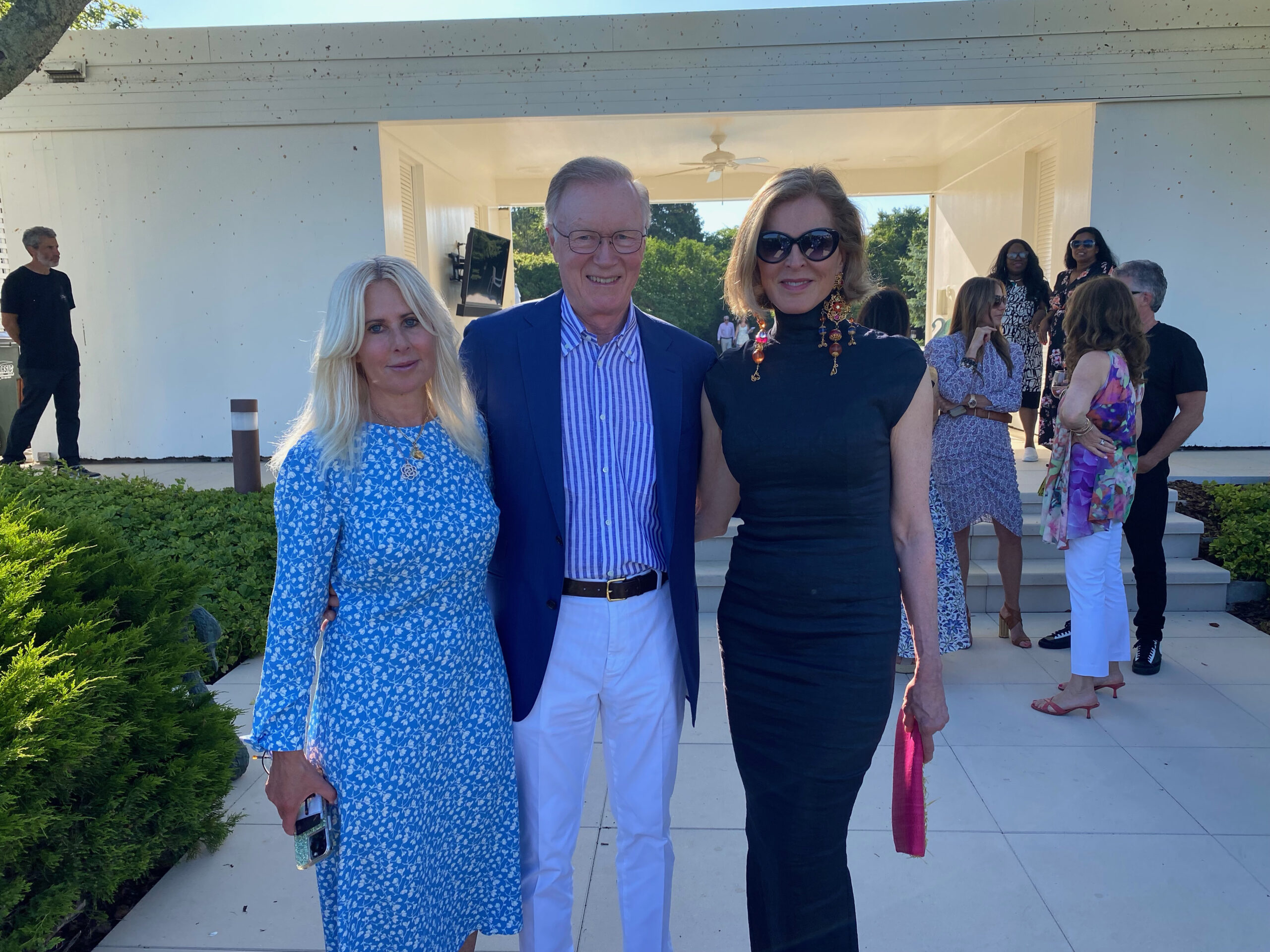 Jane Brickell with Ellen and Chuck Scarborough at the Evelyn Alexander Wildlife Rescue cocktail party.  GREG D'ELIA