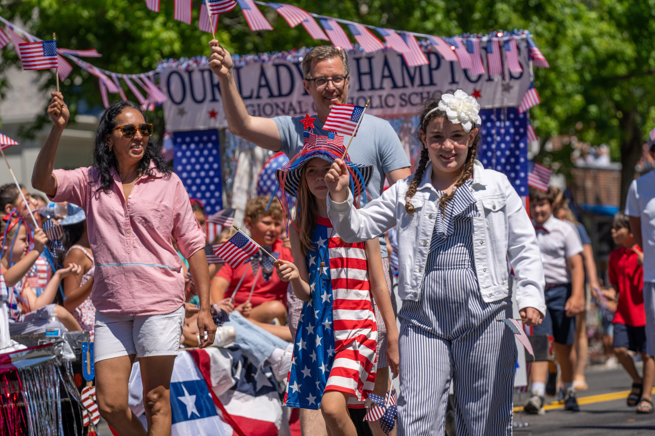 PHOTOS Southampton Fourth Of July Parade Held Monday 27 East