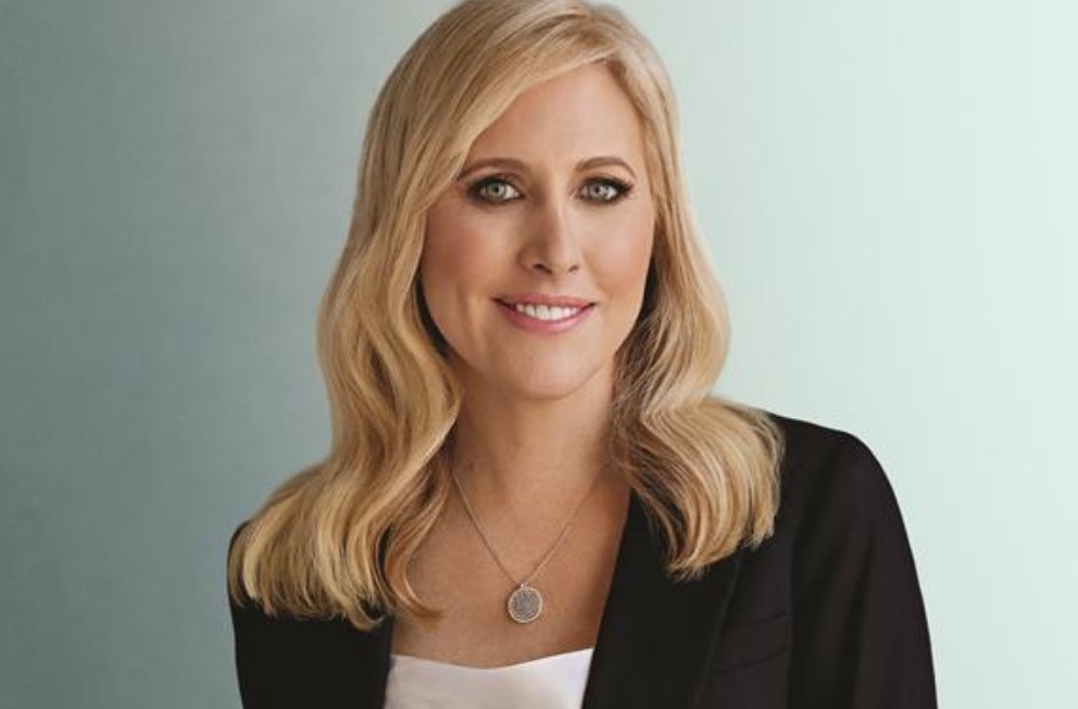 Author Emily Giffin joins Kate Schumacher and Carinn Jade of the podcast “Pop Fiction Women,” at Westhampton Beach Performing Arts Center on July 21. COURTESY WHBPAC
