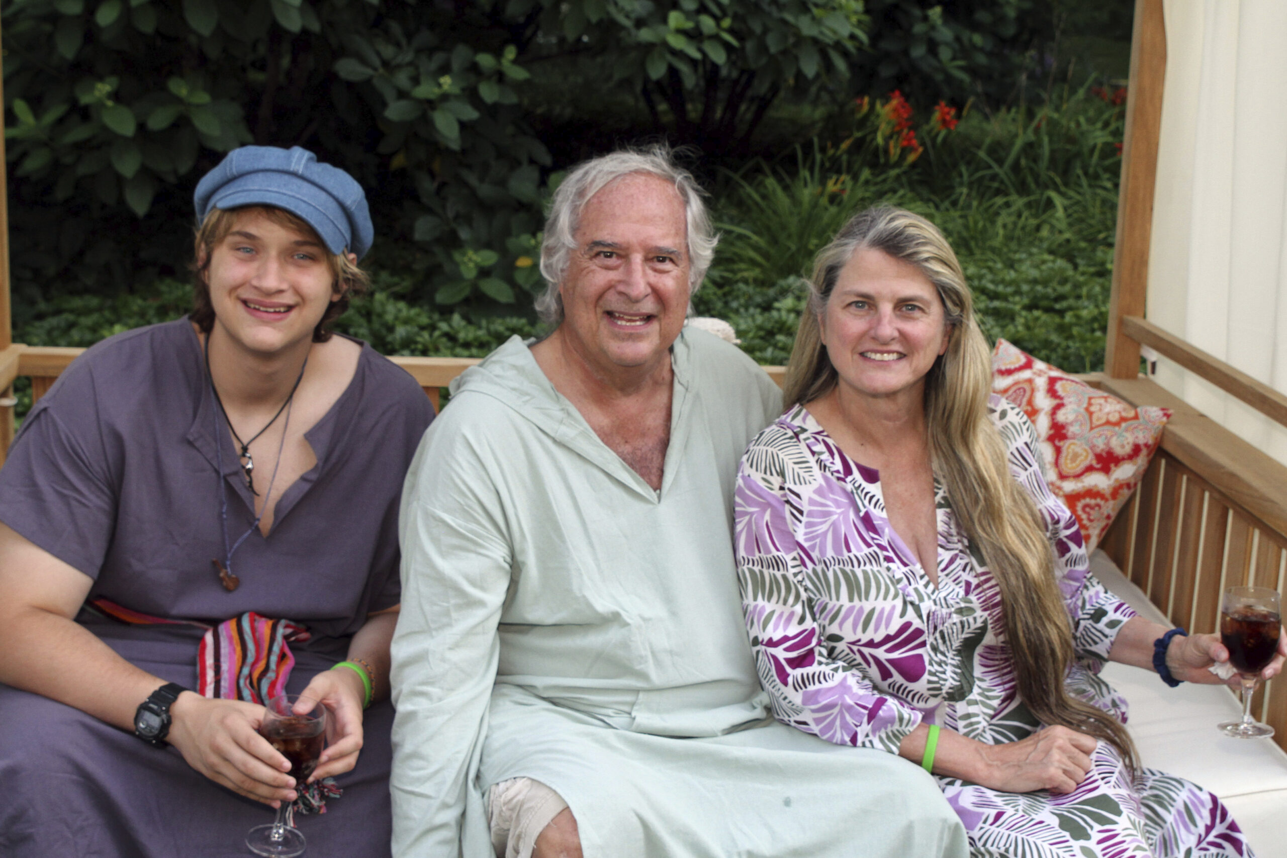 Stewart Lane and  Bonnie Comely with their son Lenny.