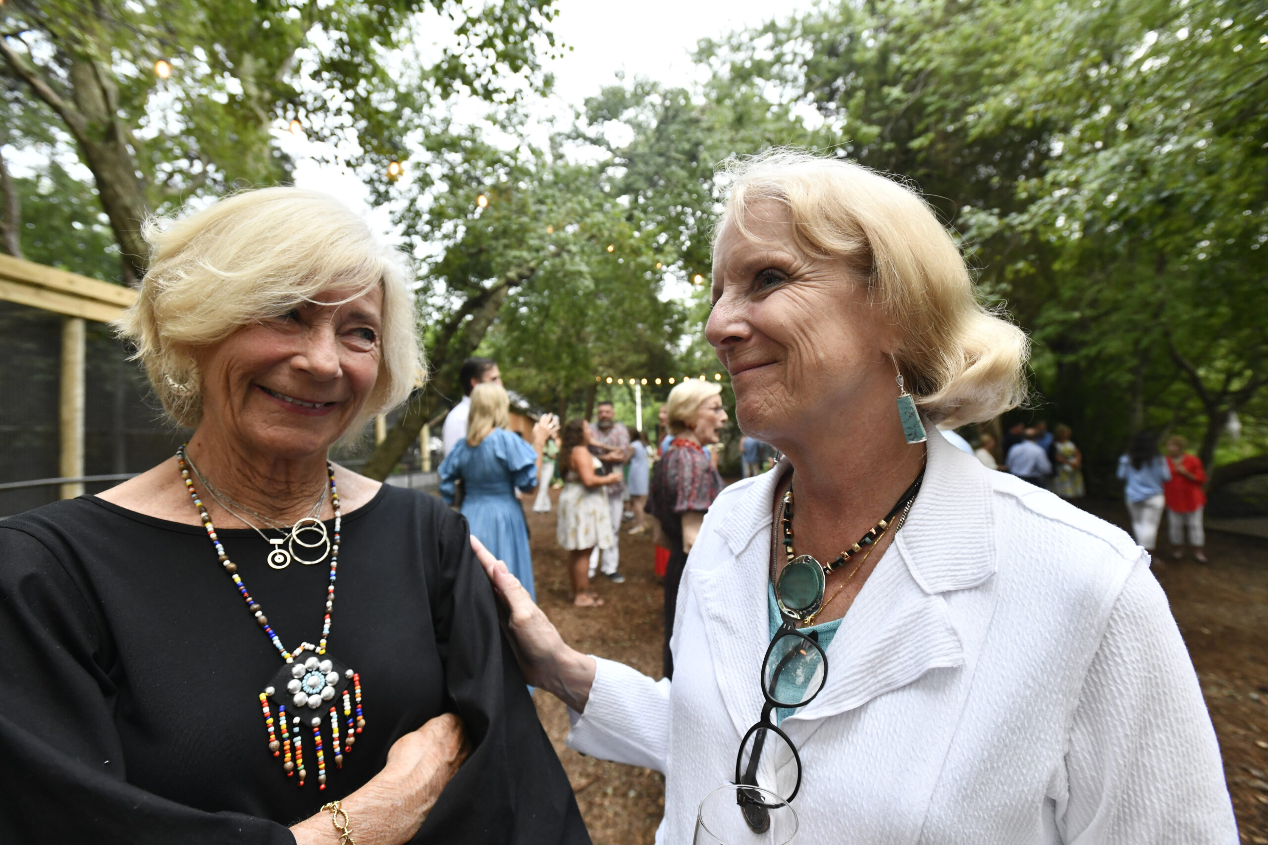 Ann Bigelow and Nancy Treuhold